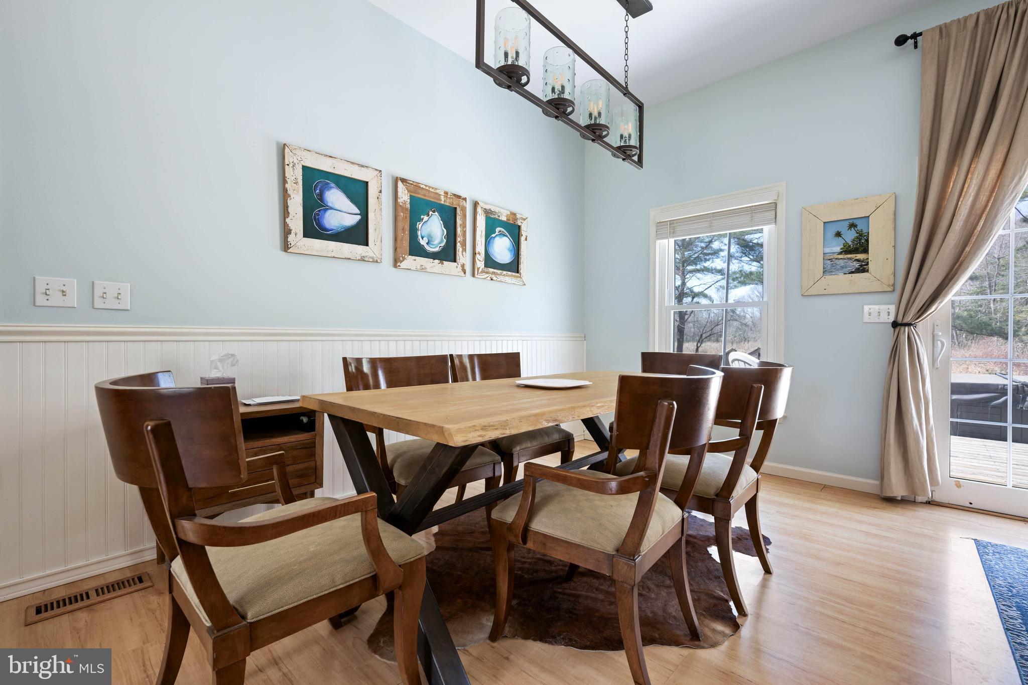 HOLIDAY HARBOR - Residential