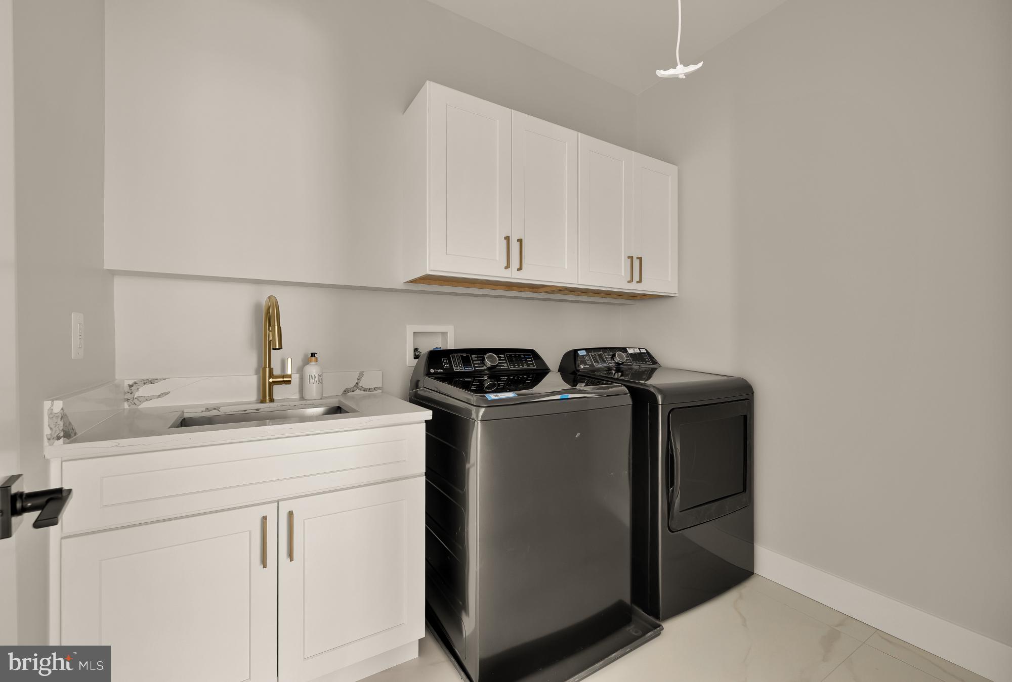 WESTGATE - Residential