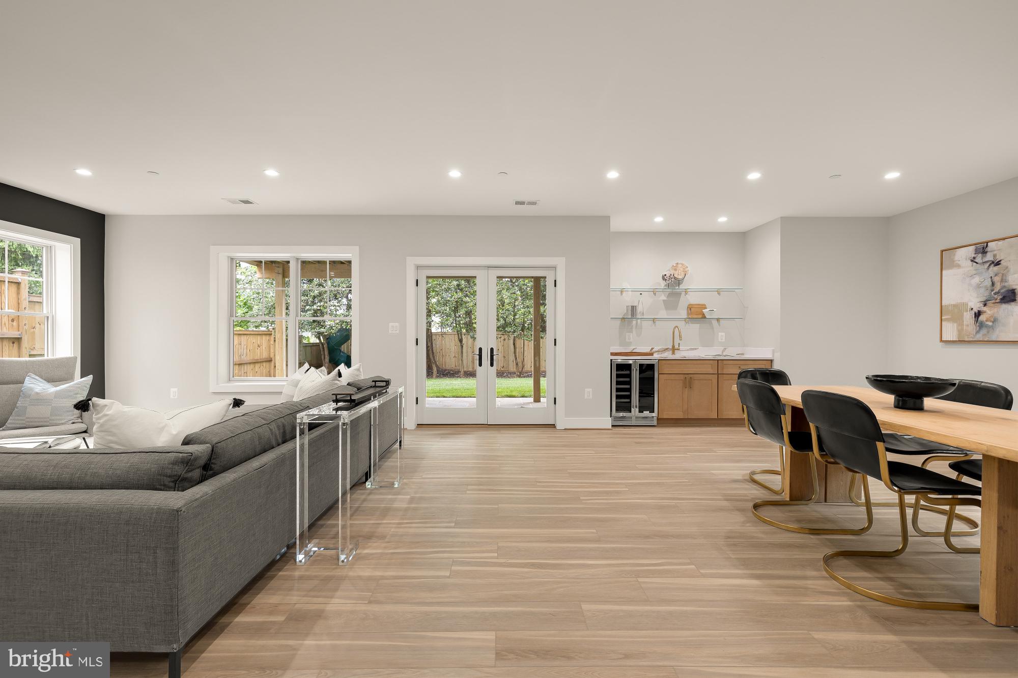 WESTGATE - Residential