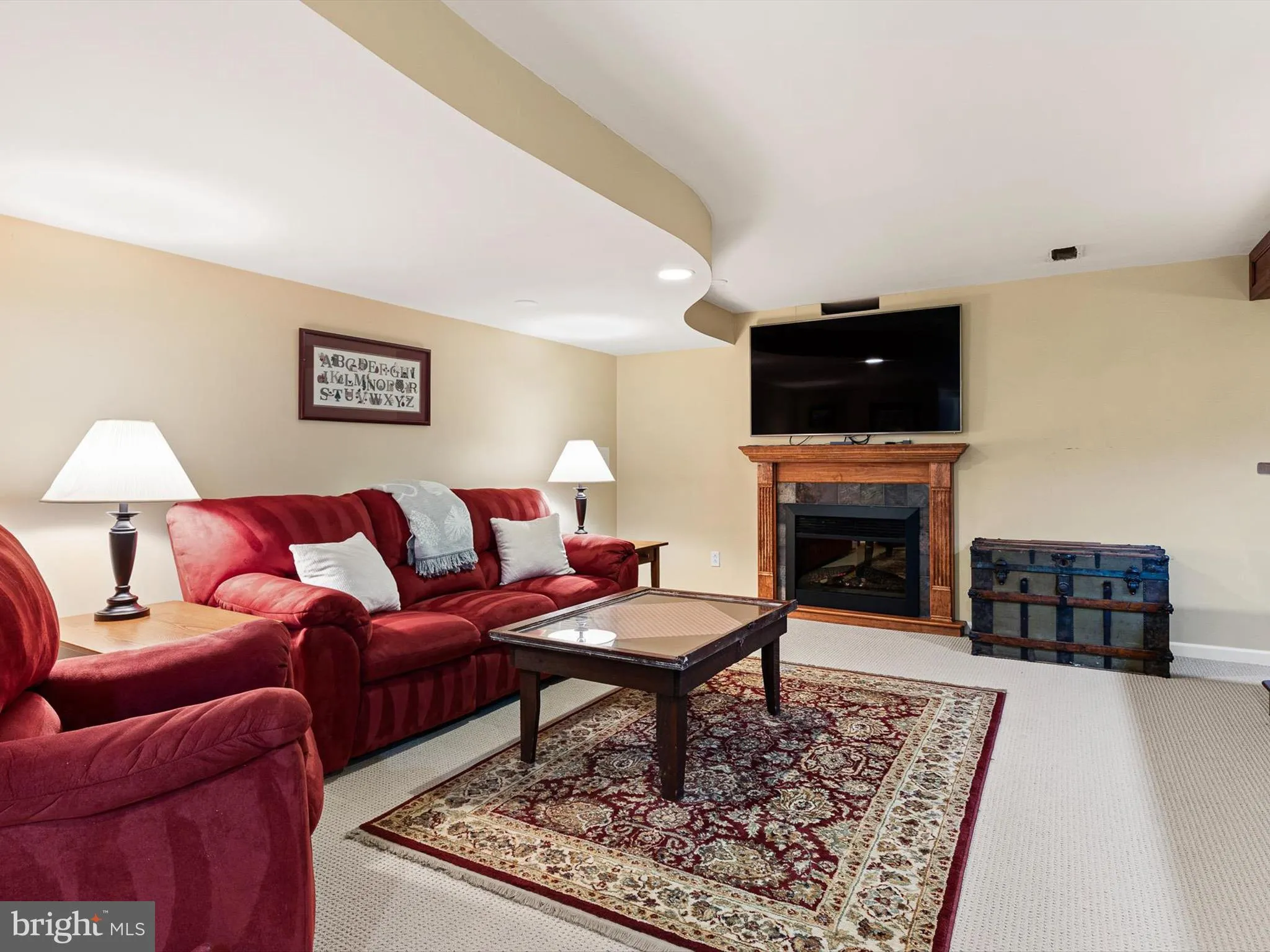 Newark, Delaware 19711, United States, 4 Bedrooms Bedrooms, ,3 BathroomsBathrooms,Residential,Coming Soon,201575