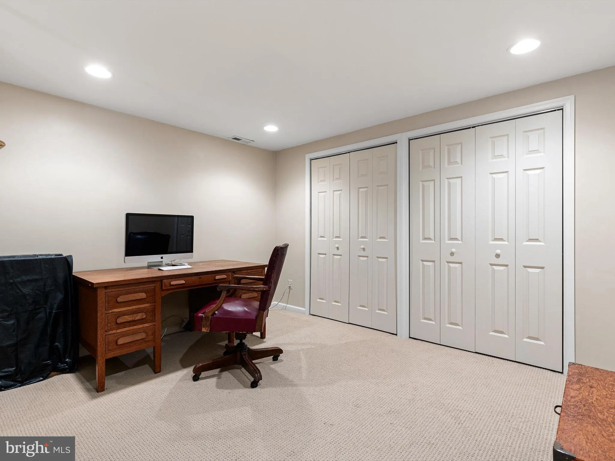 Newark, Delaware 19711, United States, 4 Bedrooms Bedrooms, ,3 BathroomsBathrooms,Residential,Coming Soon,201575