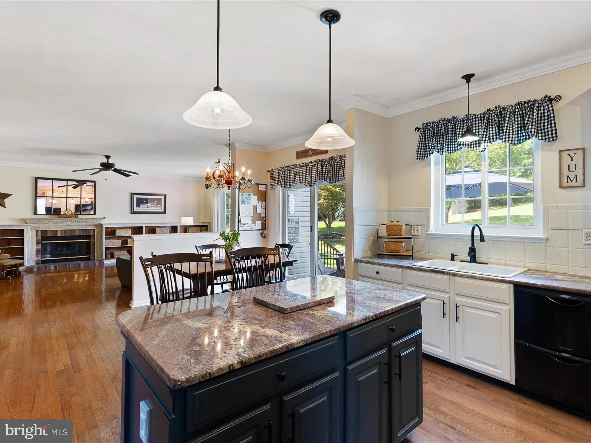 Newark, Delaware 19711, United States, 4 Bedrooms Bedrooms, ,3 BathroomsBathrooms,Residential,Coming Soon,201575