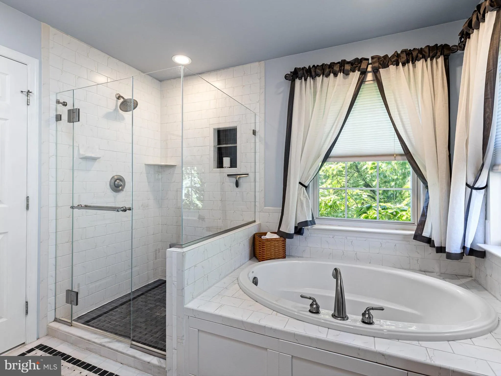 Newark, Delaware 19711, United States, 4 Bedrooms Bedrooms, ,3 BathroomsBathrooms,Residential,Coming Soon,201575