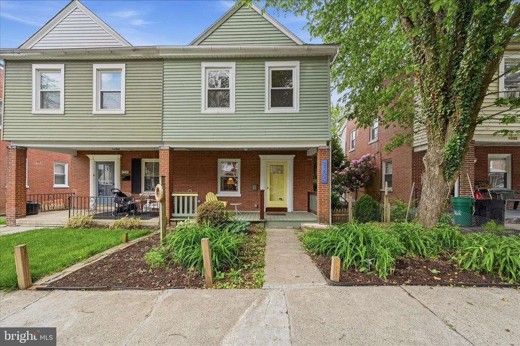 Photo of 1230 Elm Avenue, LANCASTER, PA 17603 (MLS # PALA2088160)