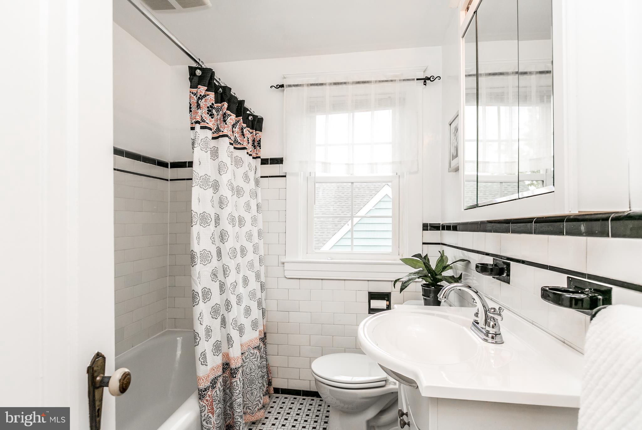 VILLA CRESTA - Residential