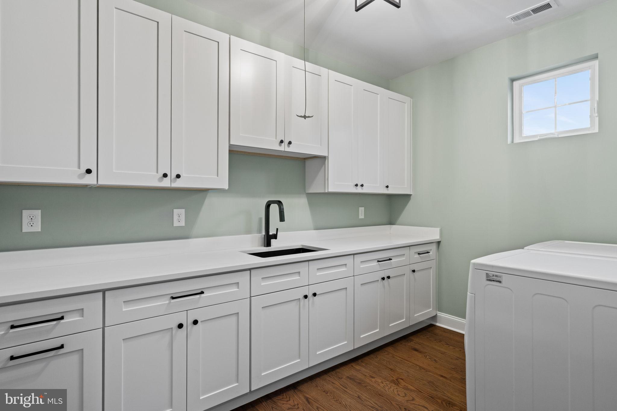 ERDENHEIM - Residential