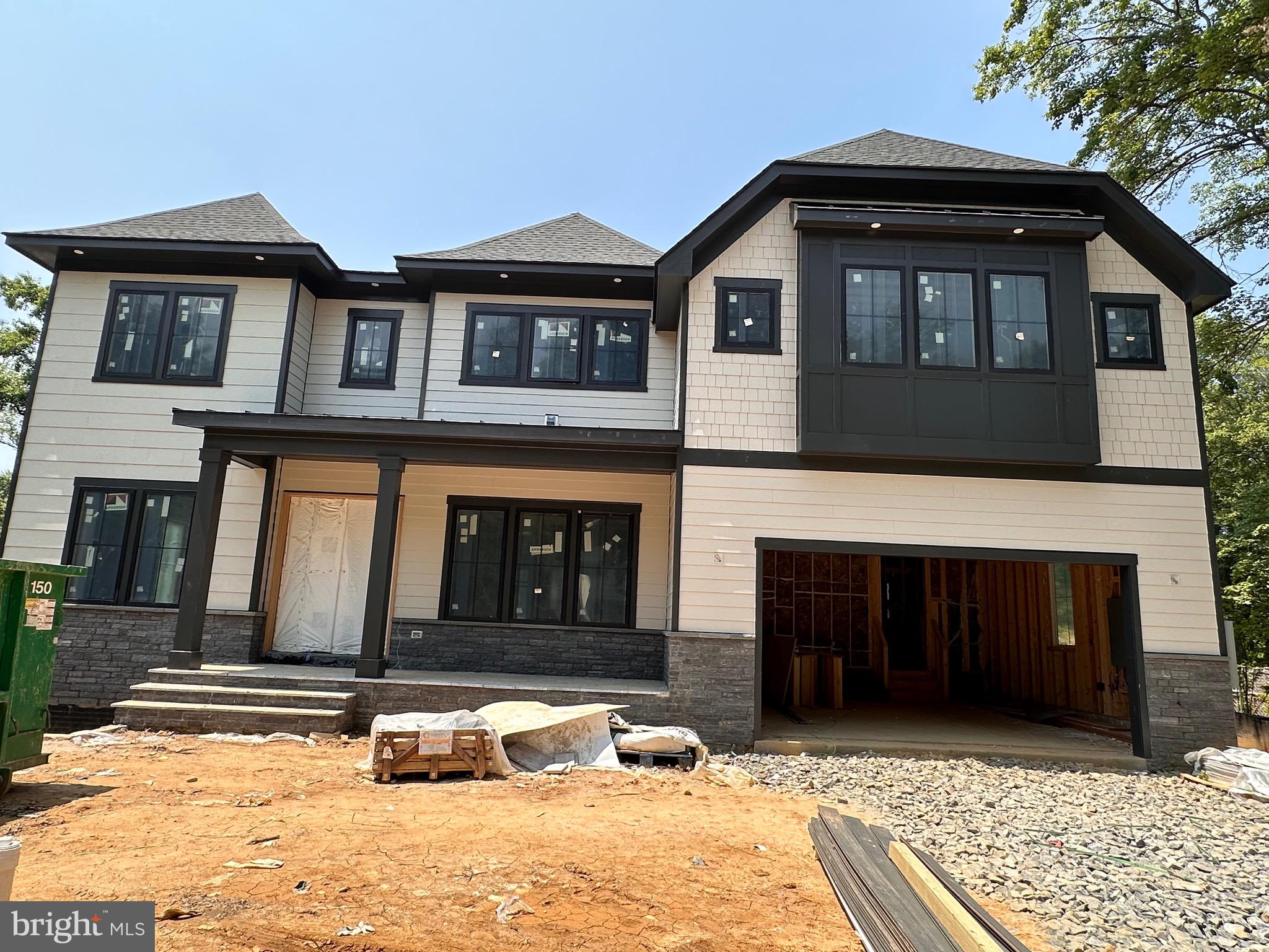 VIENNA WOODS - Residential