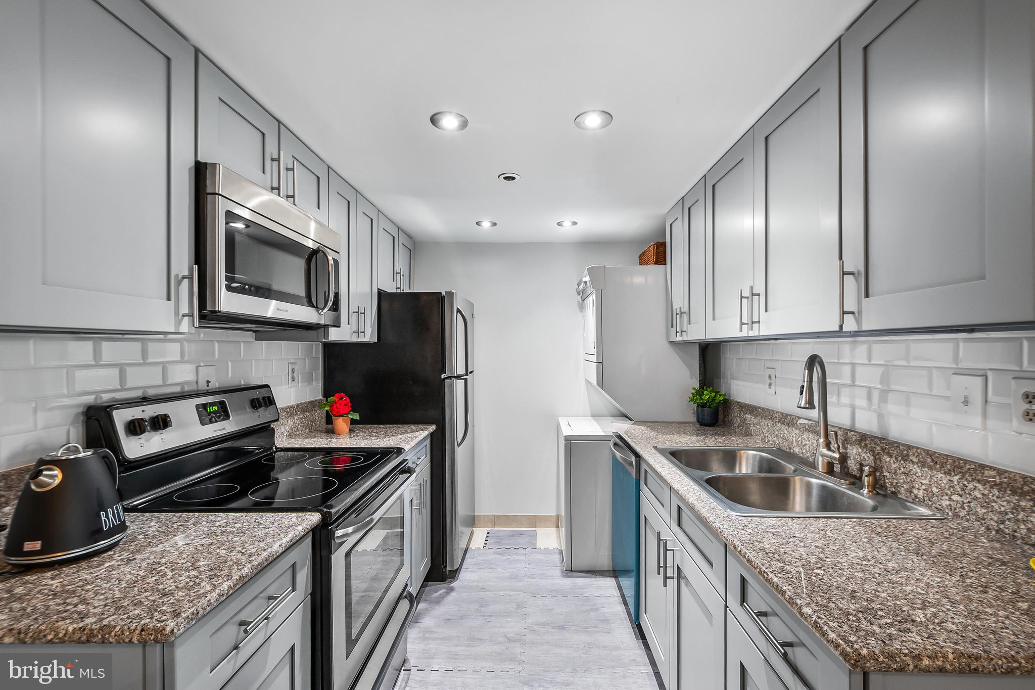 5911 EDSALL ROAD 608