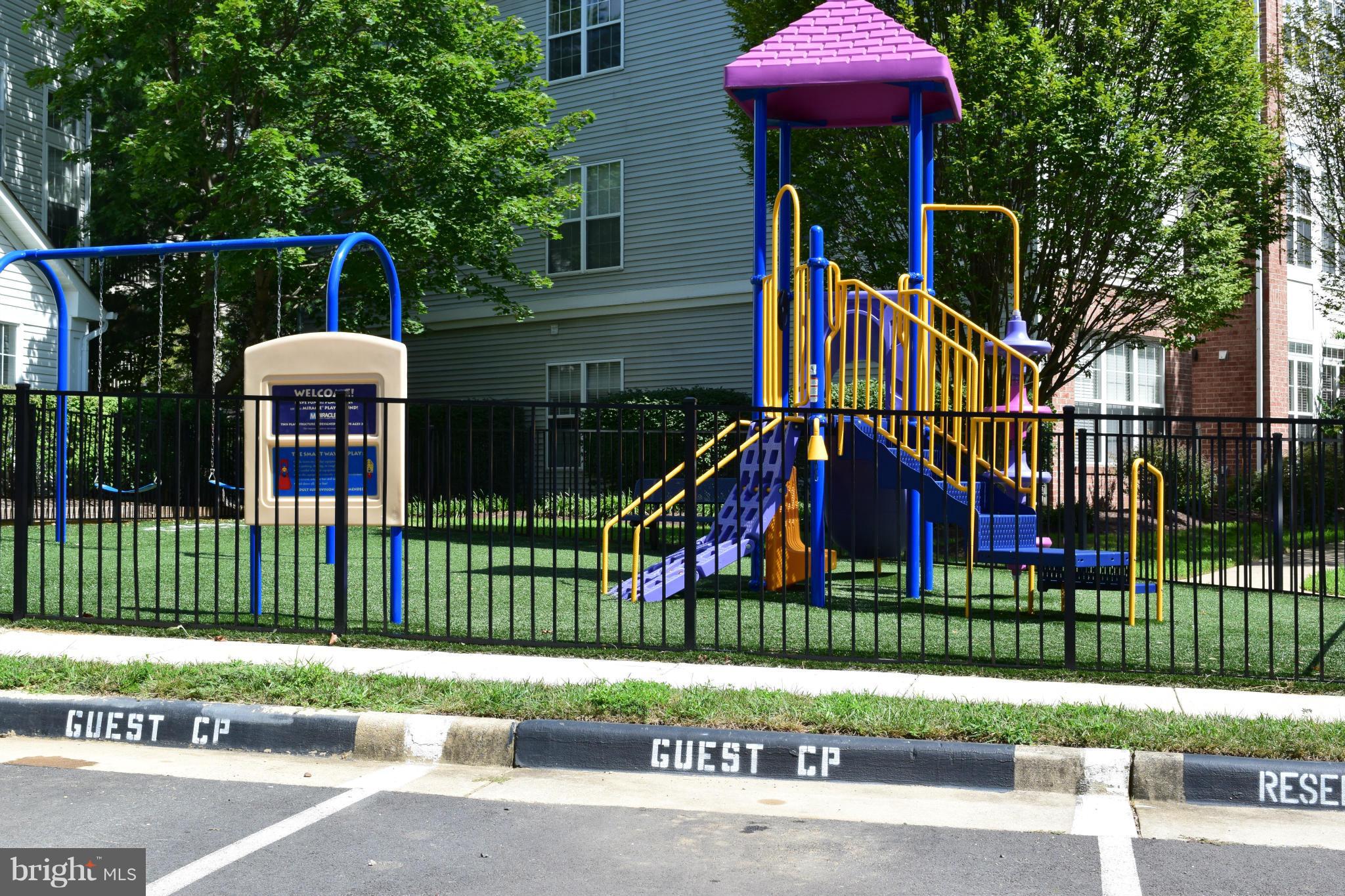 CARDINAL PLACE - Residential Lease