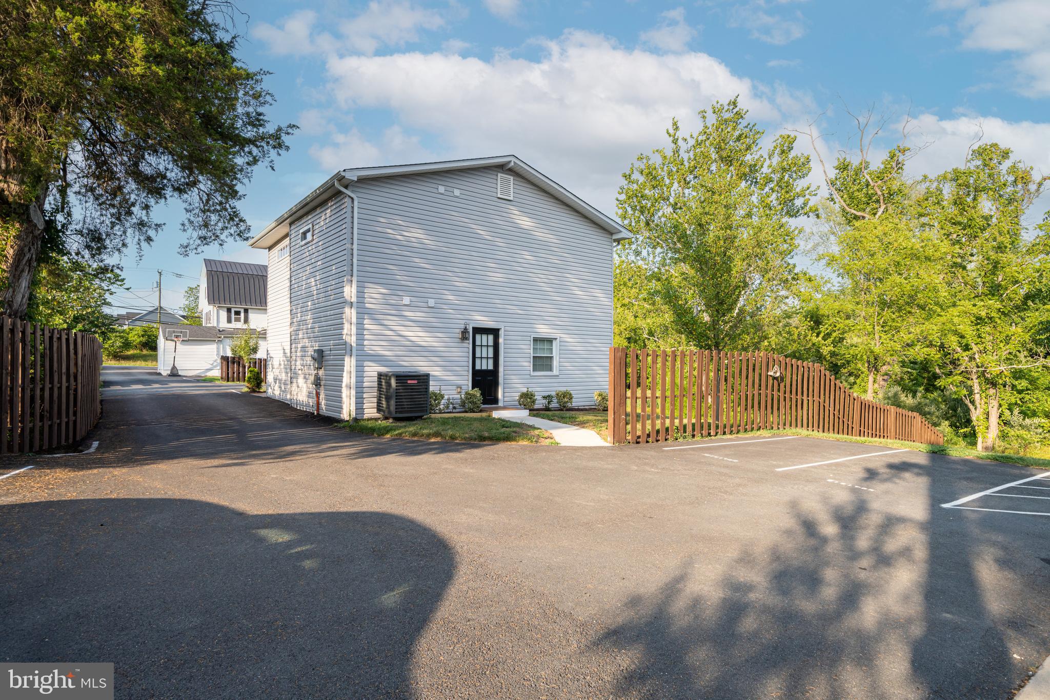 LENAH - Residential Lease