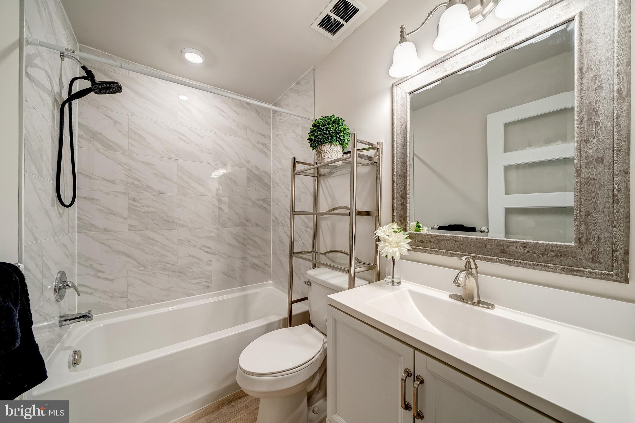 LENAH - Residential Lease