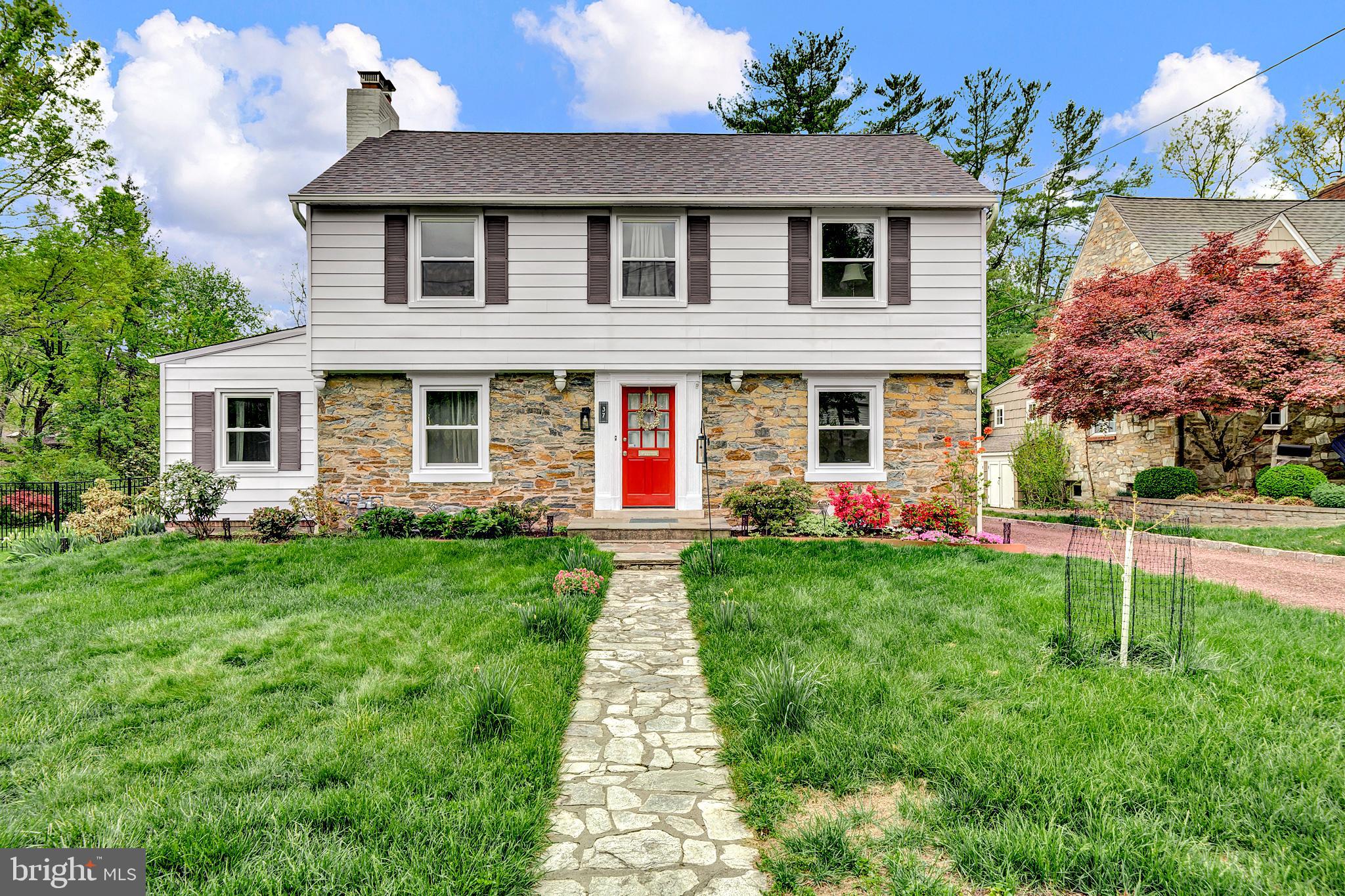 37 GREEN AVENUE