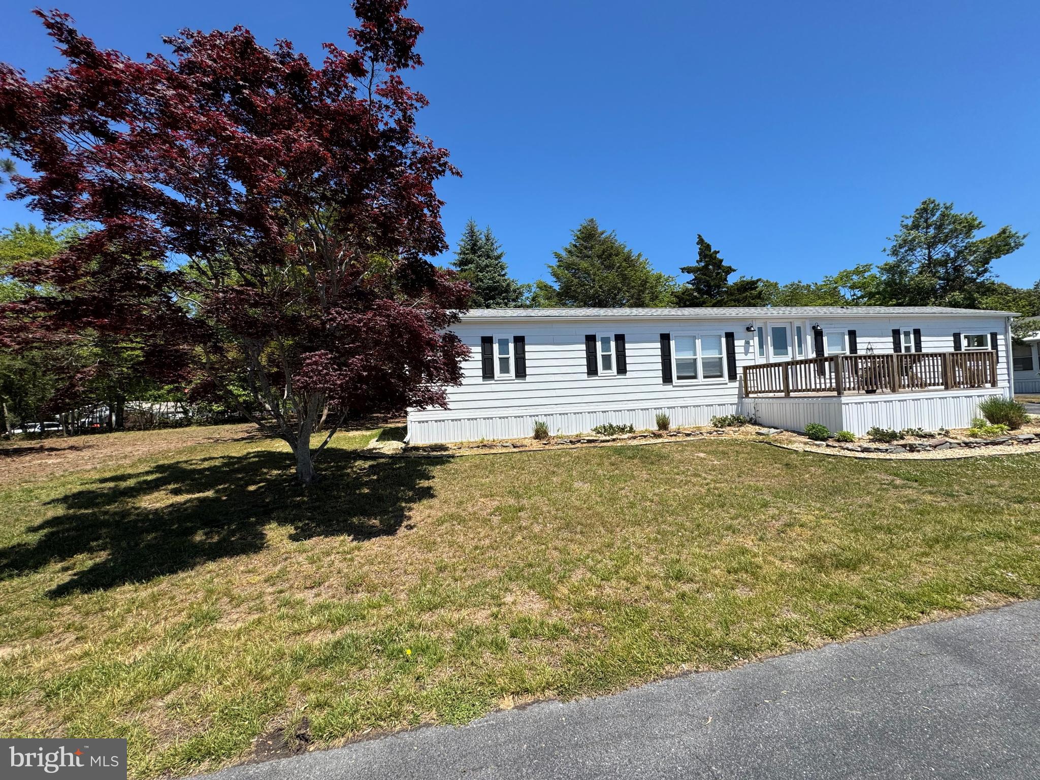 COLONIAL EAST MHP - Residential