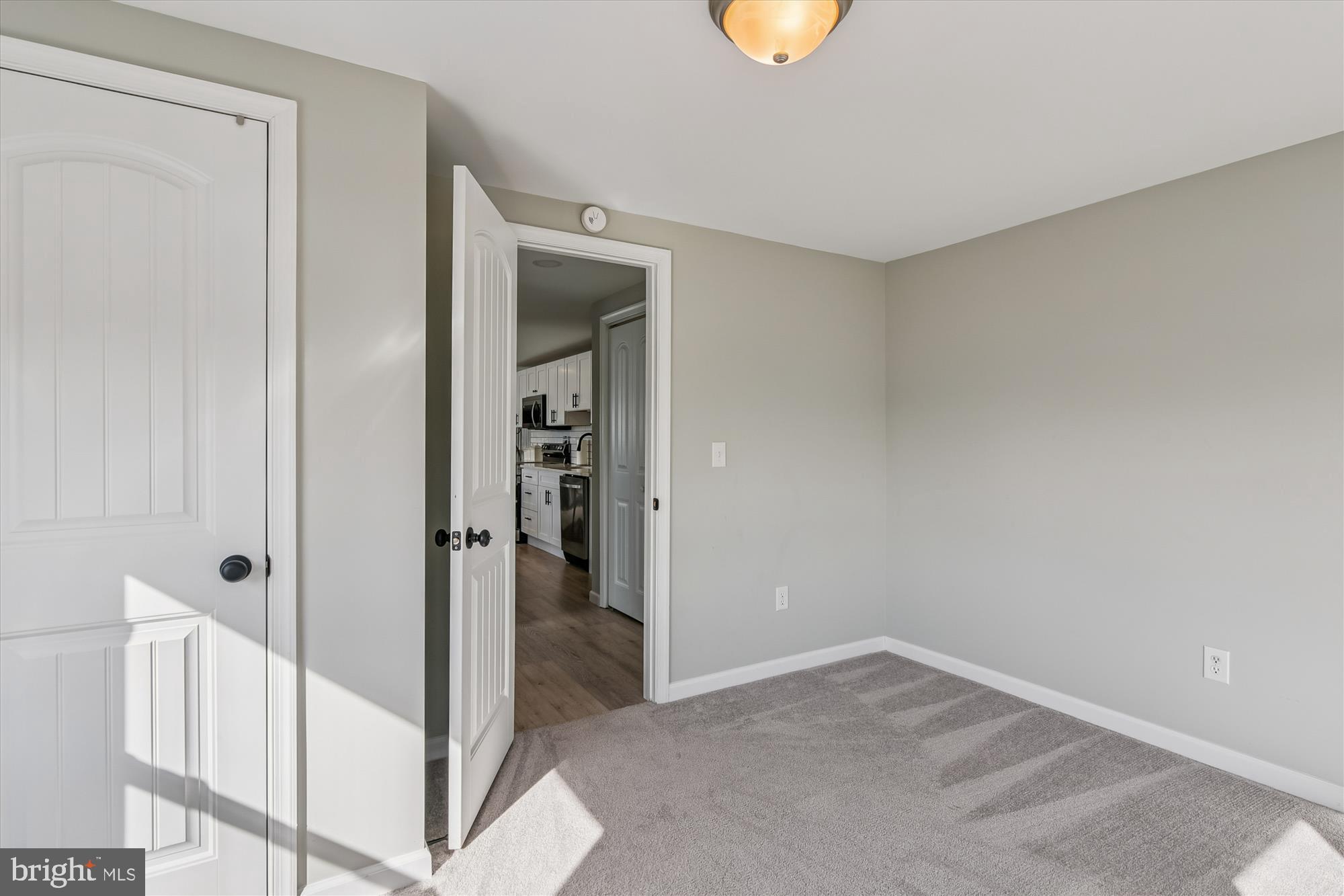 COLONIAL EAST MHP - Residential