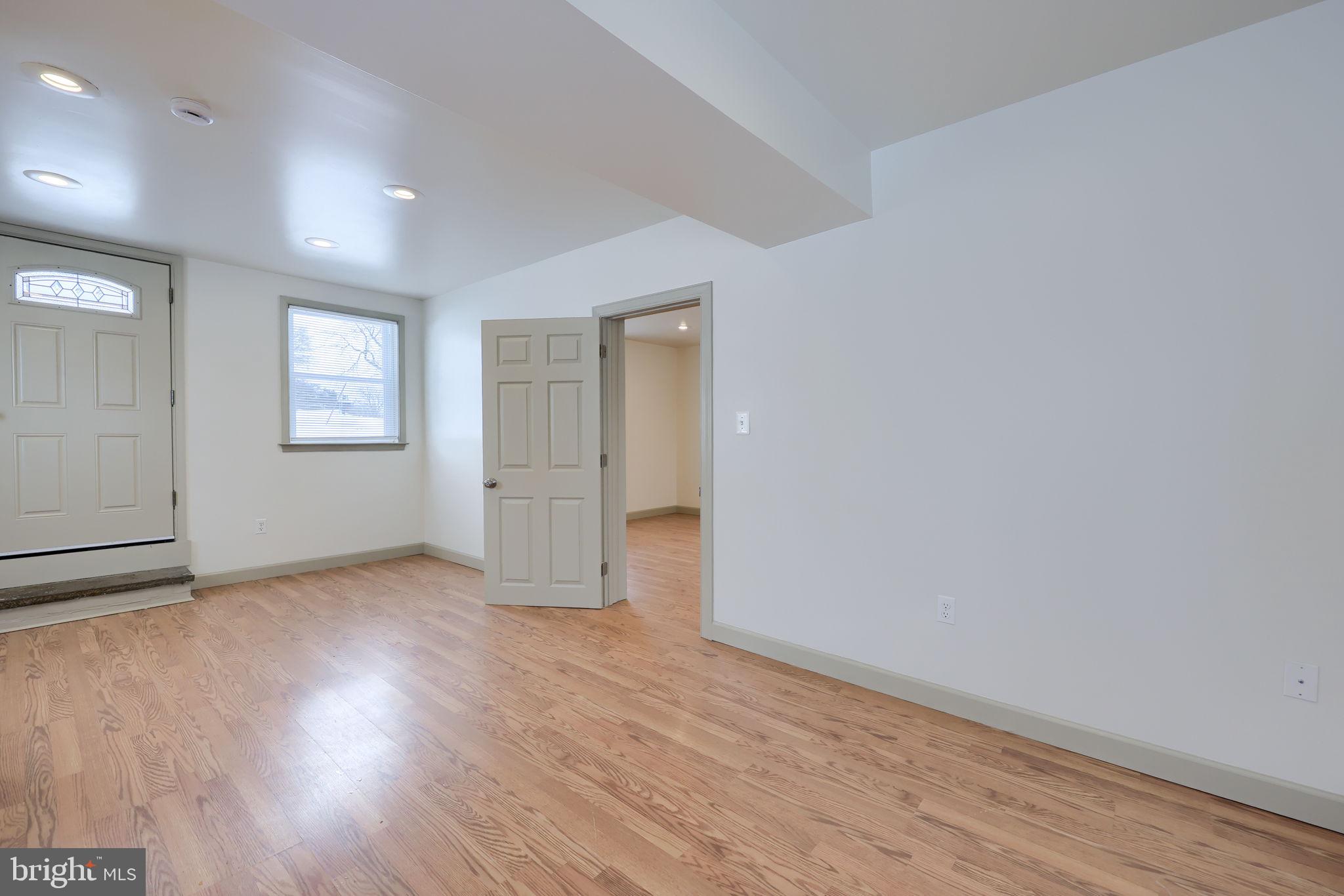 RED LION BORO - Residential