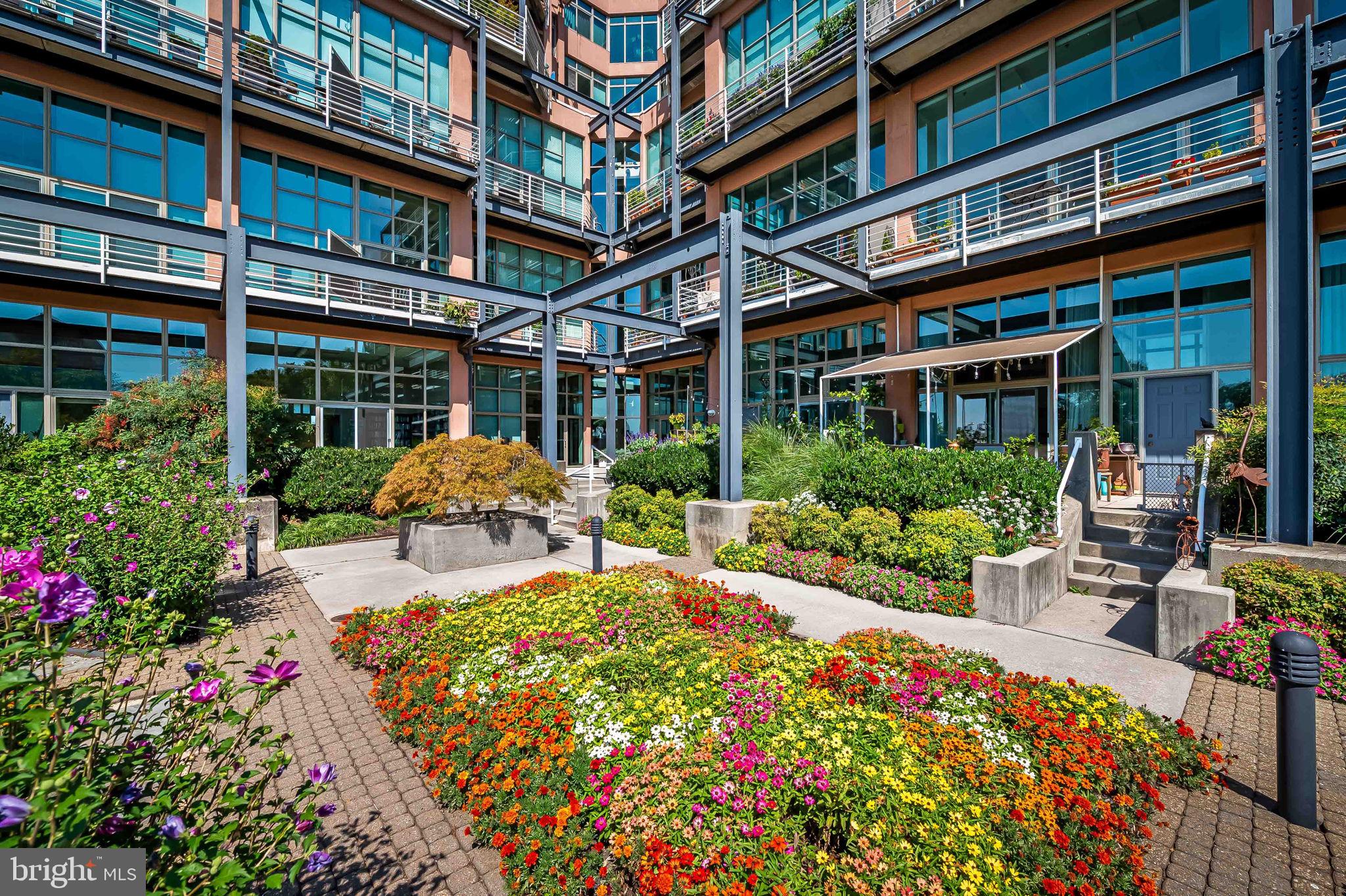 2901 BOSTON STREET 106