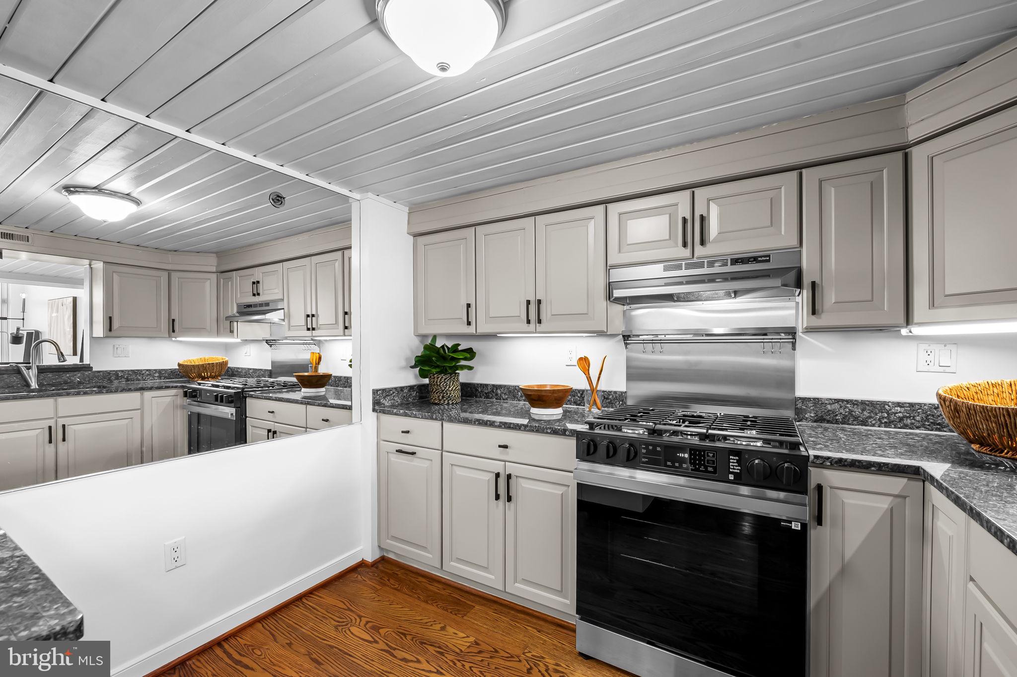 CANTON - Residential