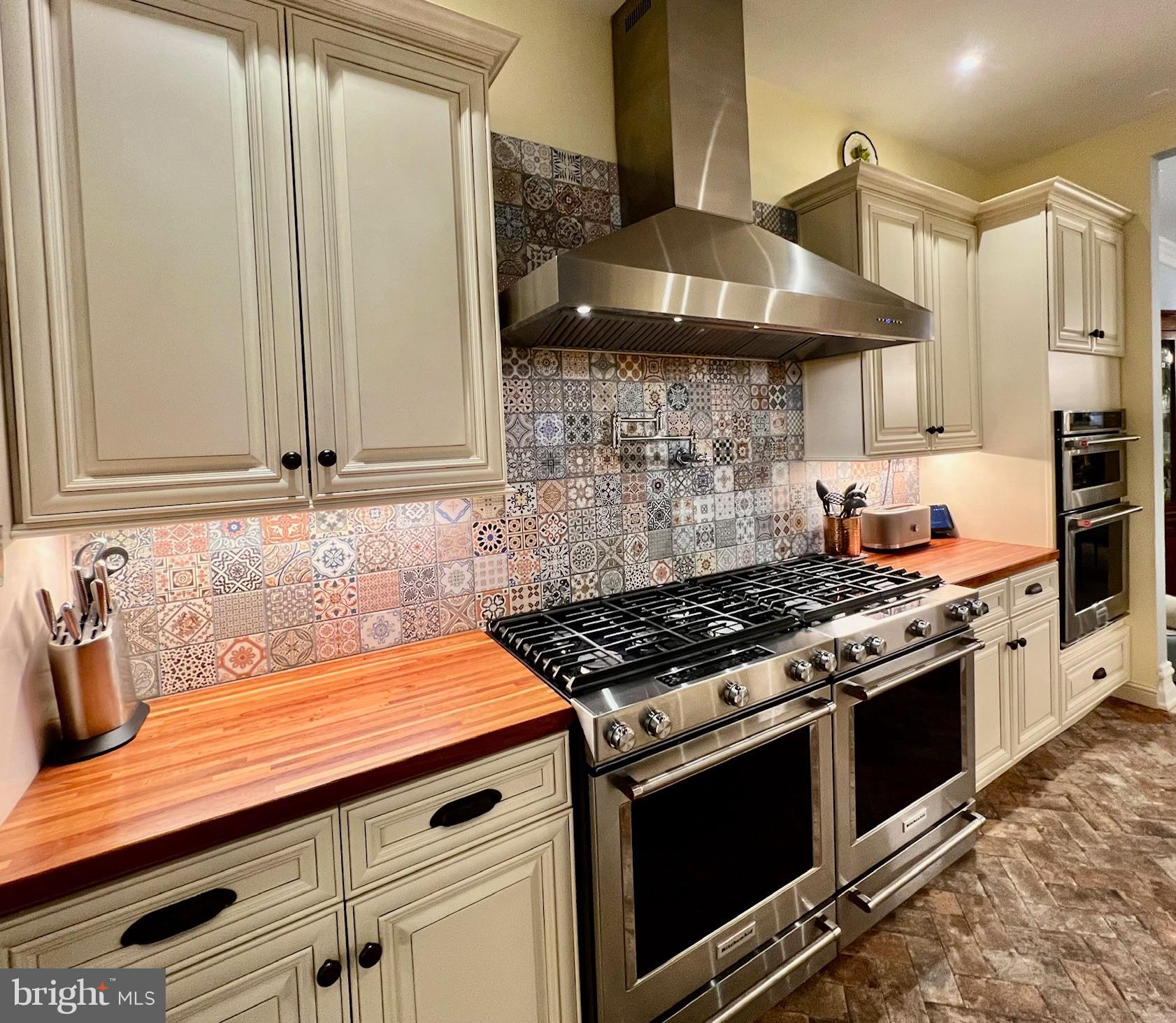 CENTRE PARK HISTOR - Residential