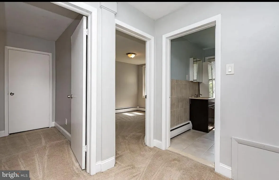 Wayne, Pennsylvania 19087, United States, 6 Bedrooms Bedrooms, ,4 BathroomsBathrooms,Residential,Active,153199