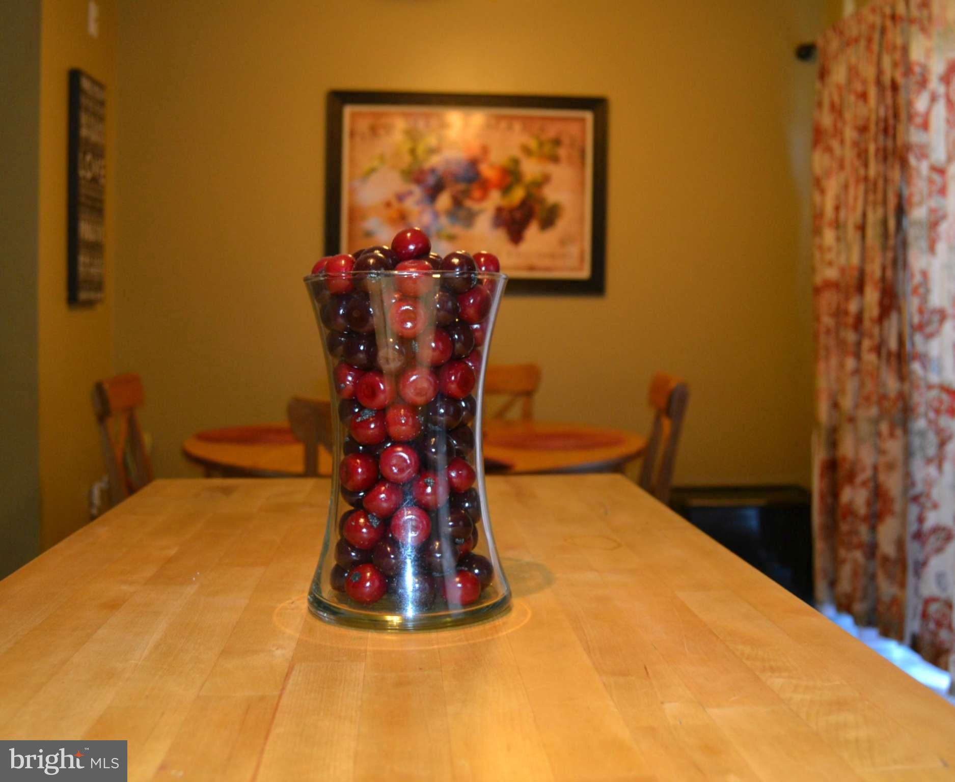 IRWINS CHOICE - Residential Lease