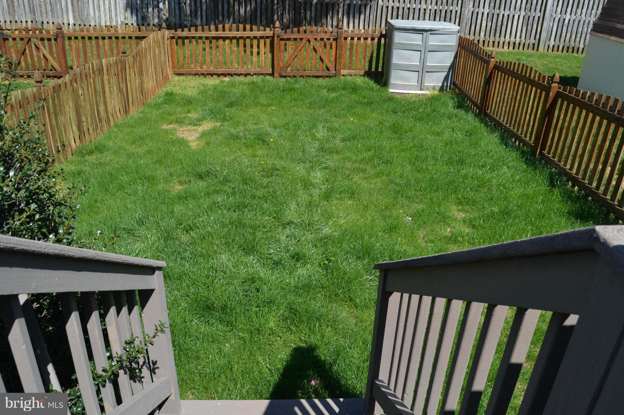 IRWINS CHOICE - Residential Lease