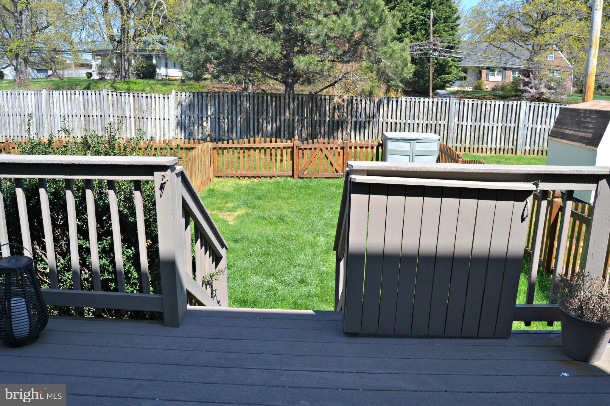 IRWINS CHOICE - Residential Lease