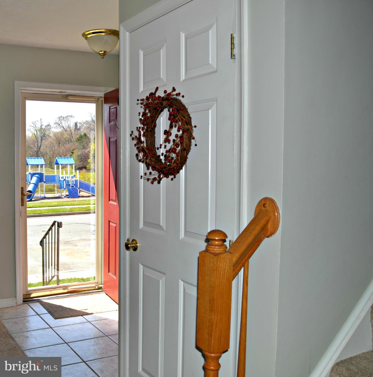 IRWINS CHOICE - Residential Lease