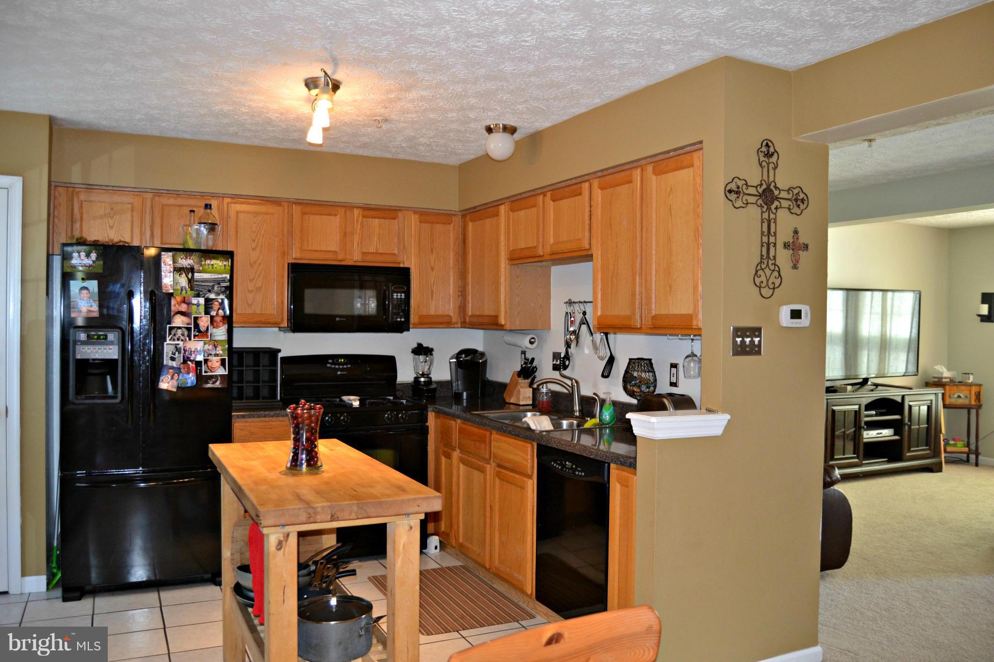 IRWINS CHOICE - Residential Lease