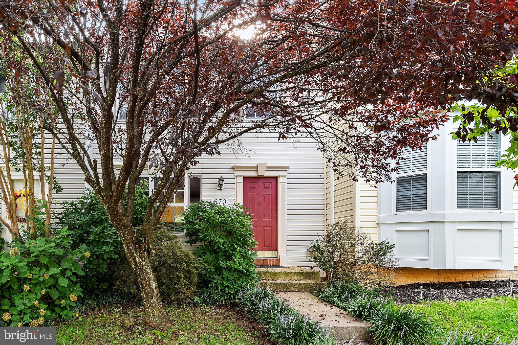 HIGHLAND - Residential Lease