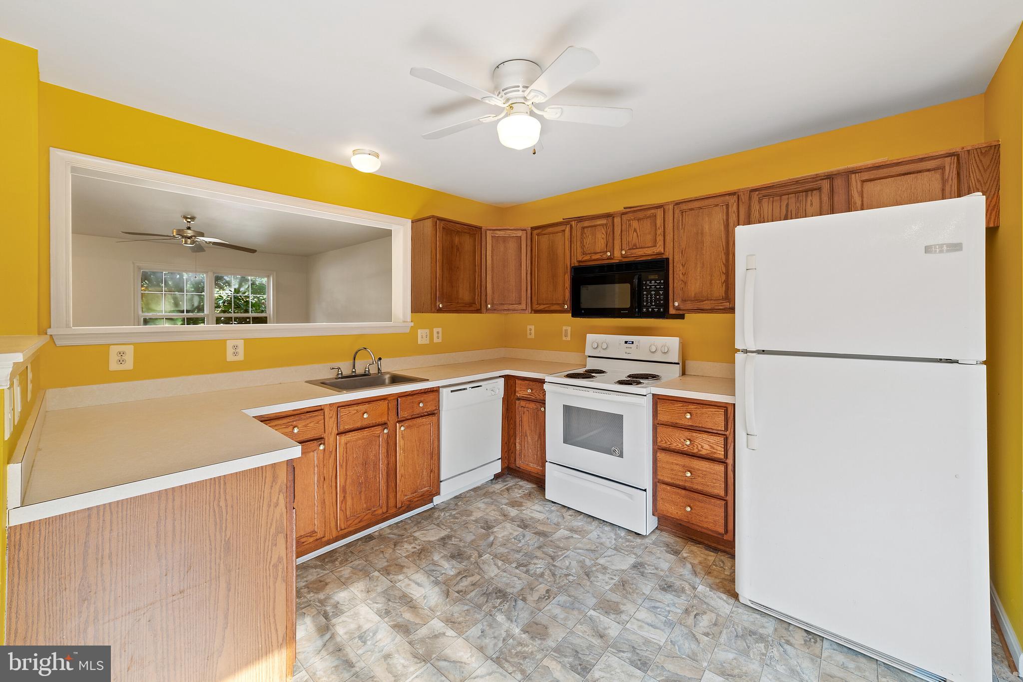 HIGHLAND - Residential Lease