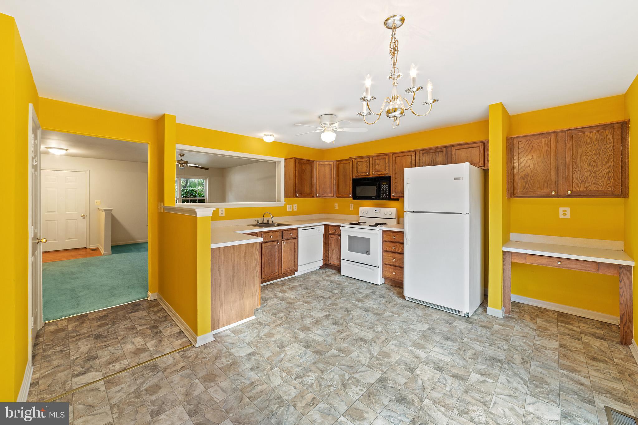 HIGHLAND - Residential Lease