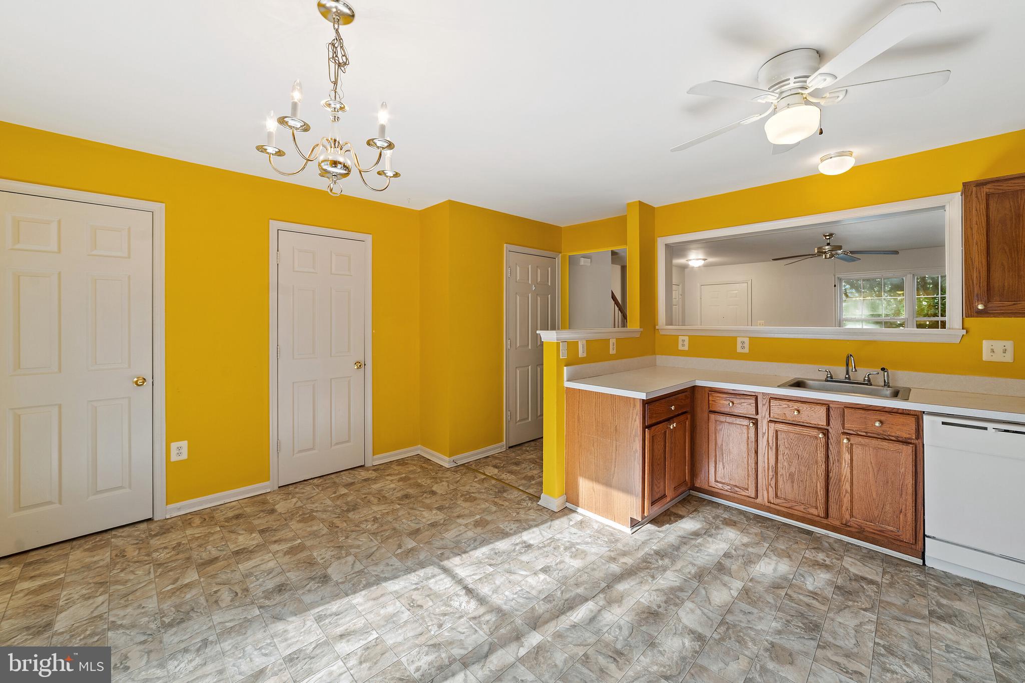 HIGHLAND - Residential Lease