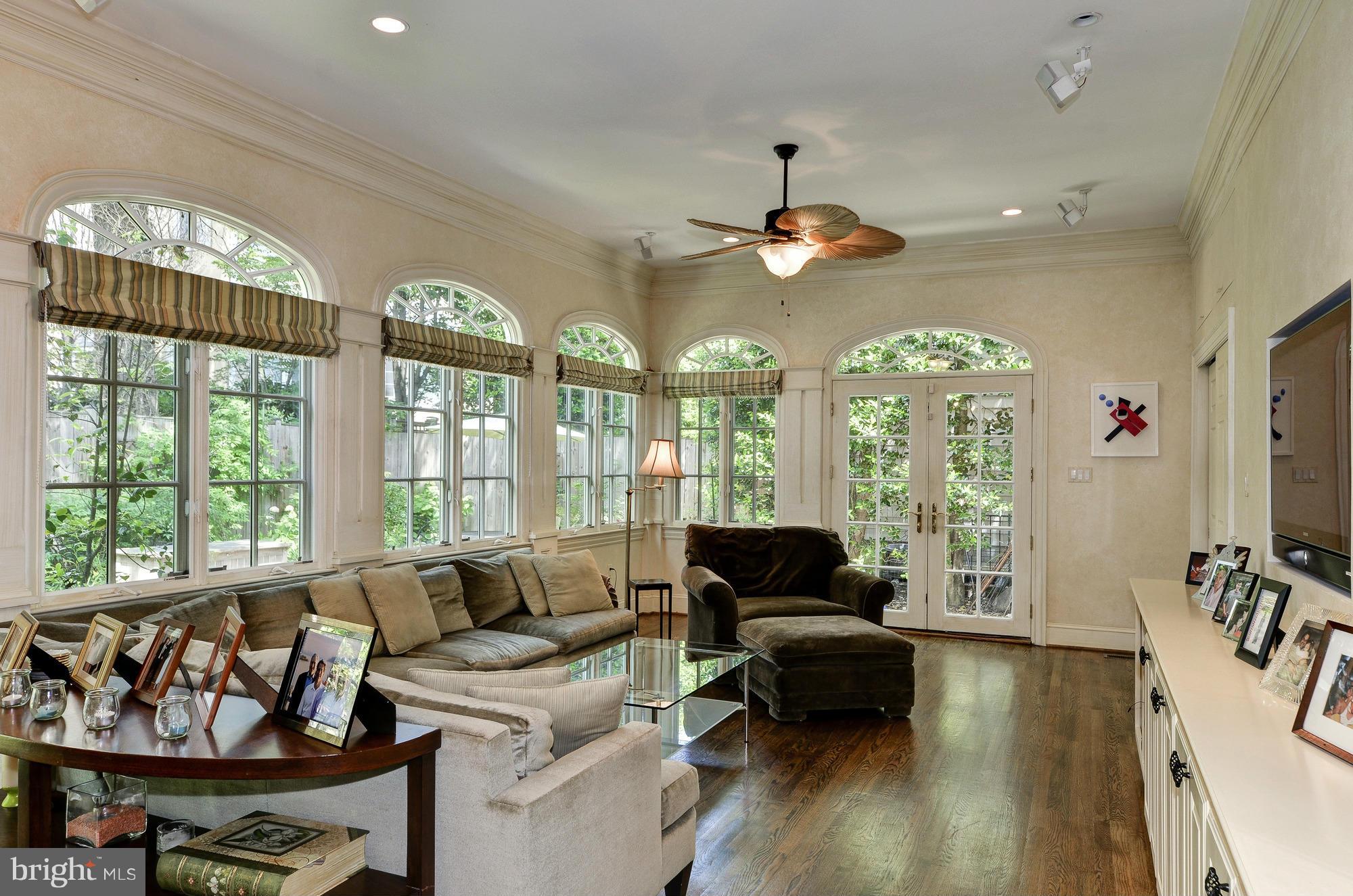 CHEVY CHASE GARDENS - Residential