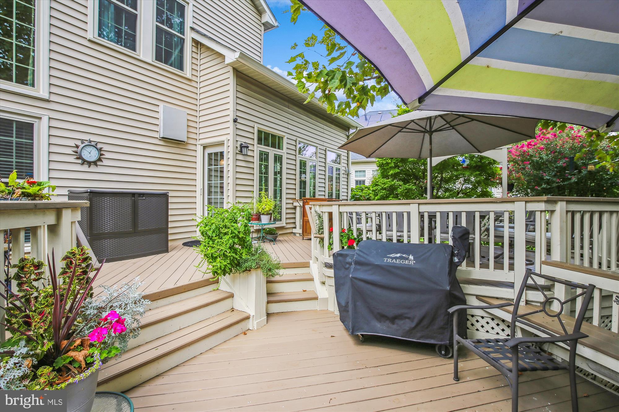 FAIR OAKS GLEN - Residential