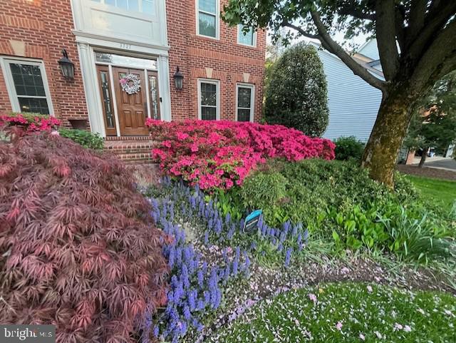 FAIR OAKS GLEN - Residential