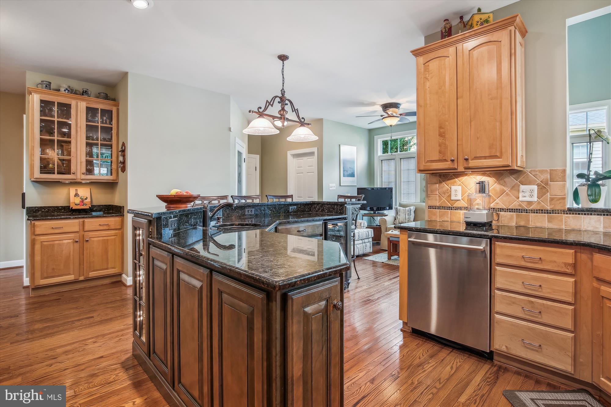 FAIR OAKS GLEN - Residential