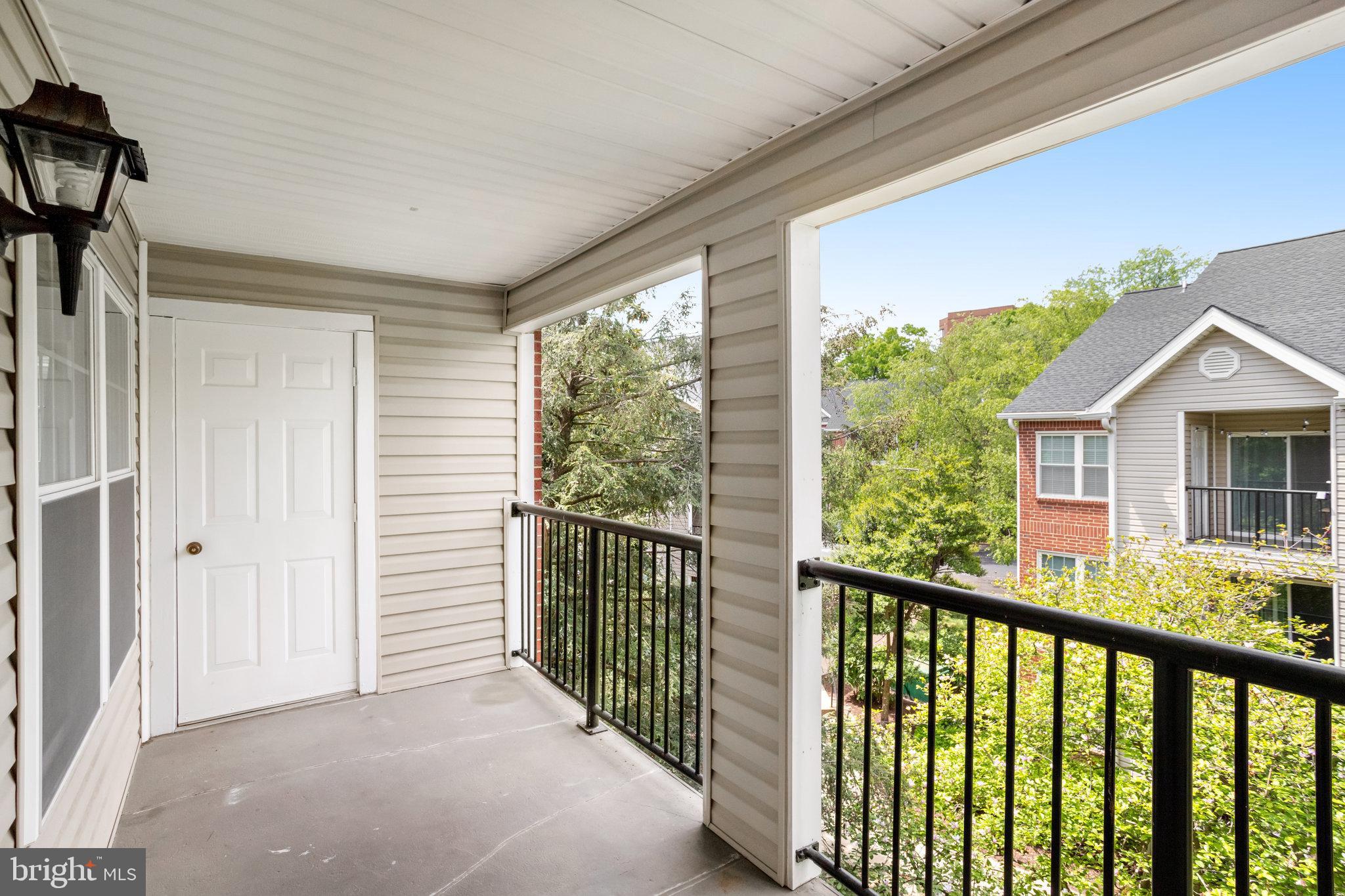 POINTE AT PARK CENTER - Residential