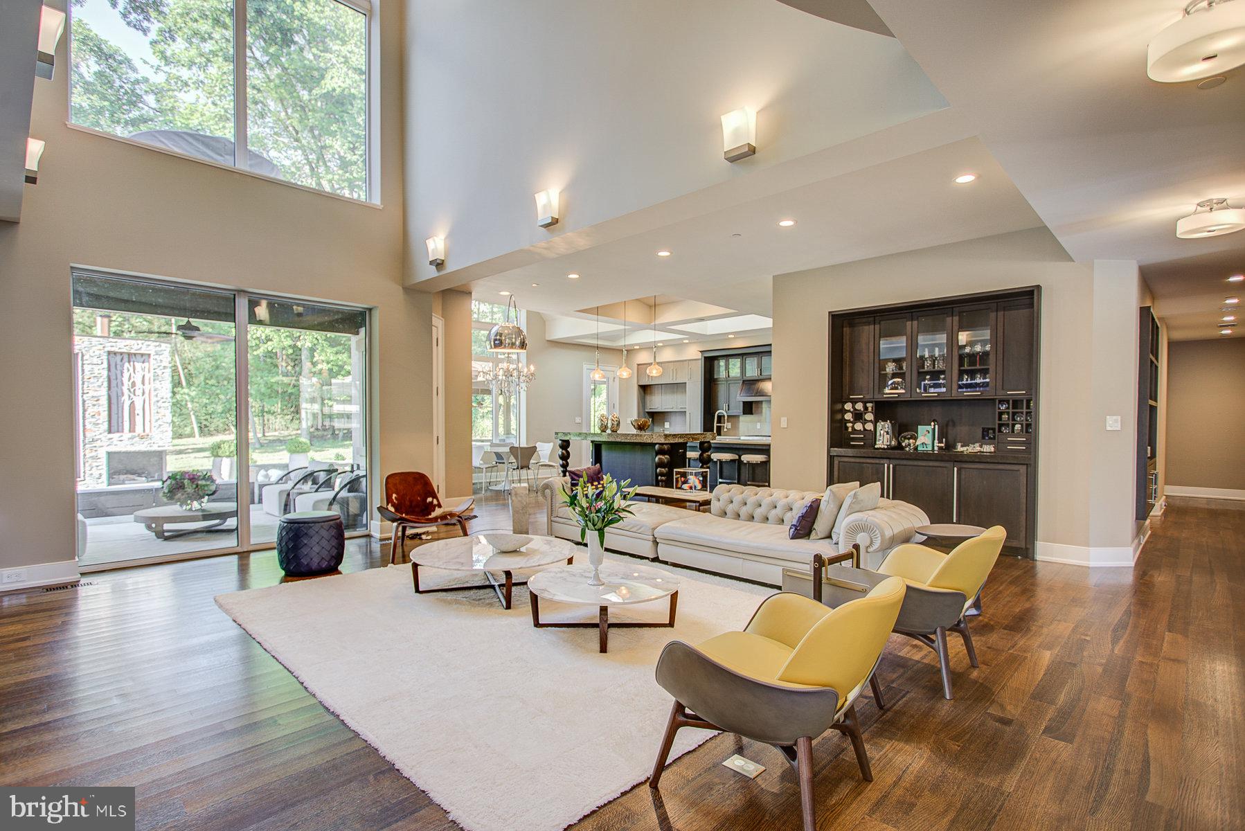 WILLIAMSBURG ESTATES - Residential