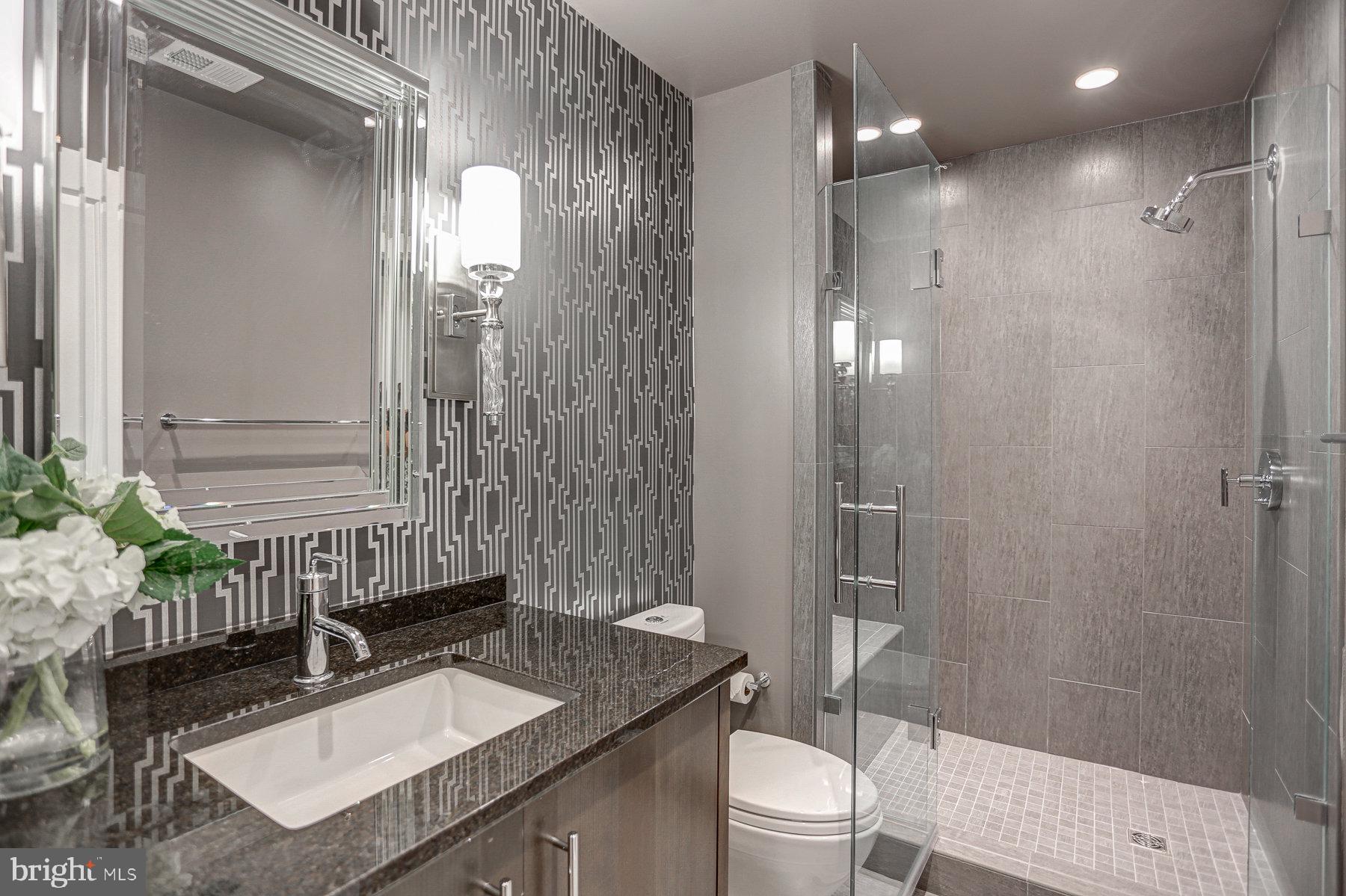 WILLIAMSBURG ESTATES - Residential