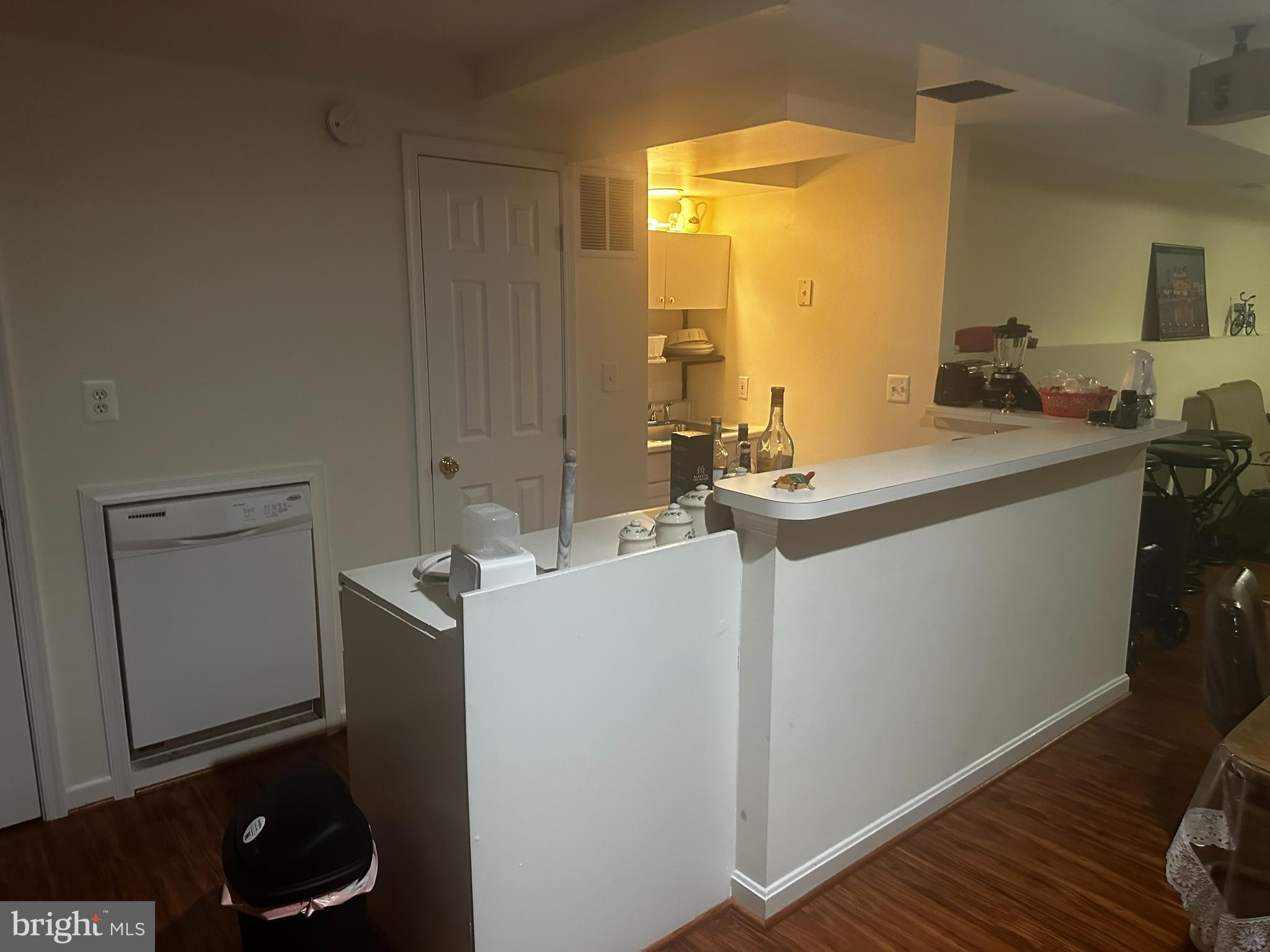 WILLOW PONDS - Residential Lease