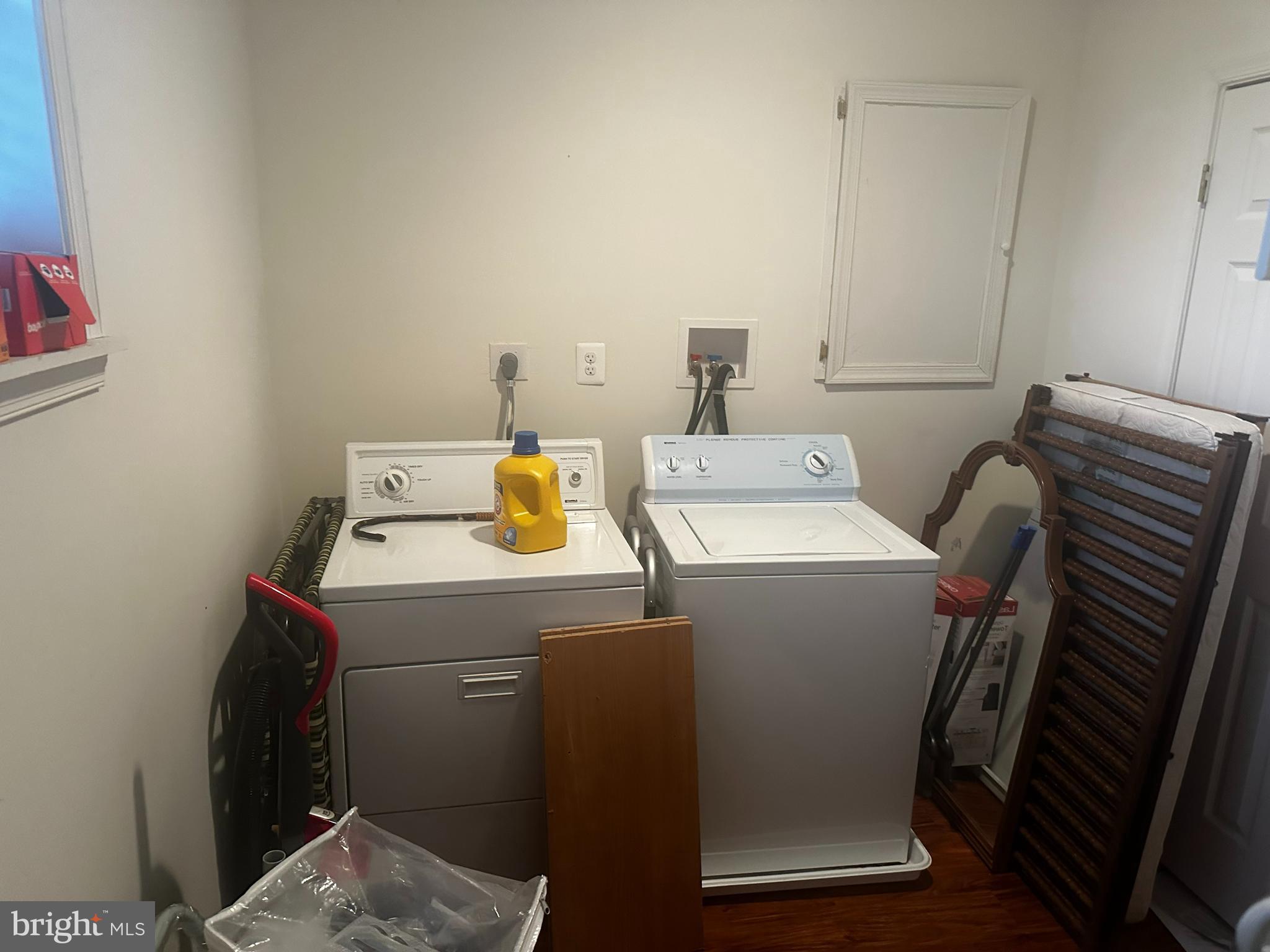 WILLOW PONDS - Residential Lease