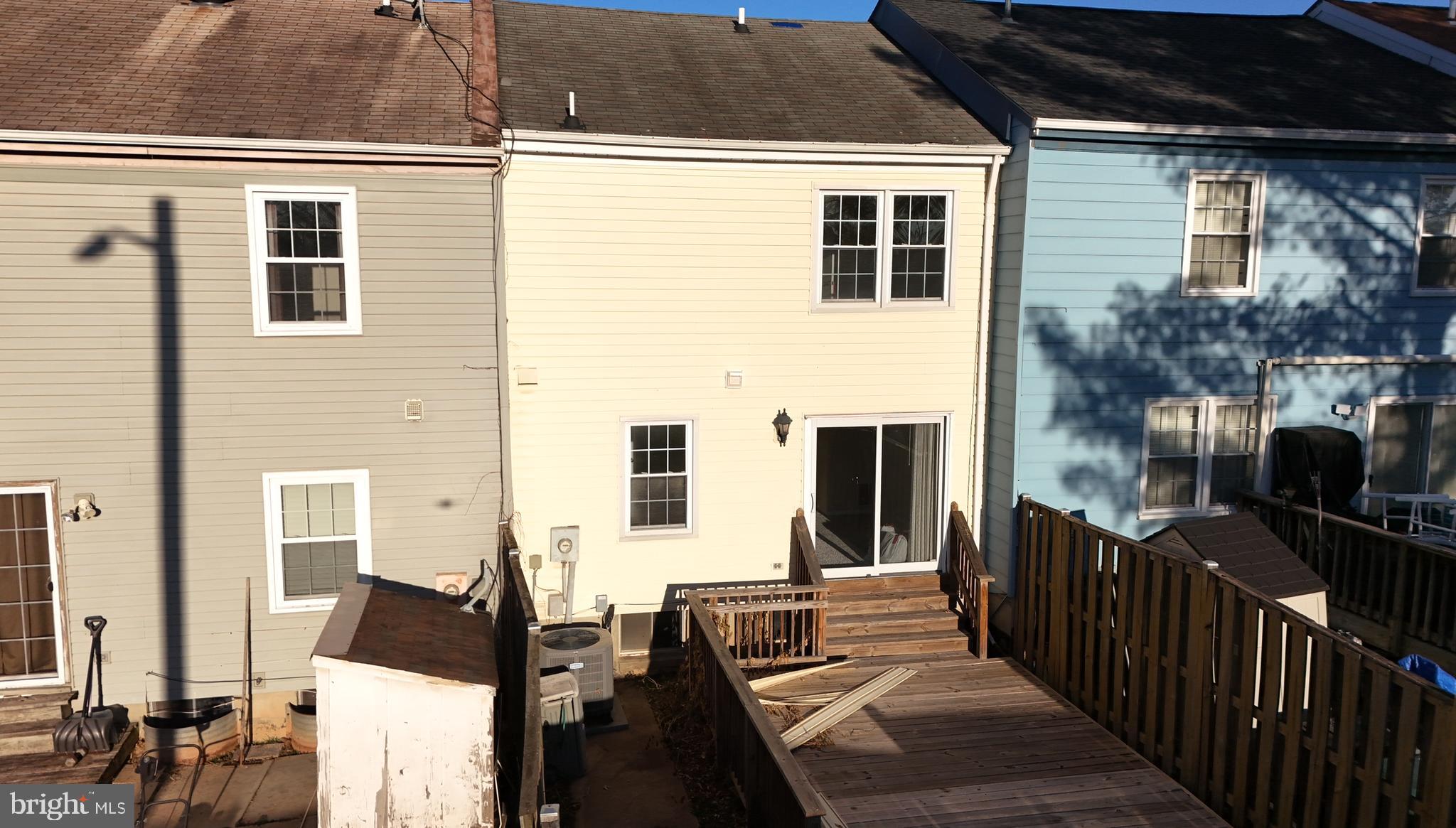 BRISTOE STATION - Residential