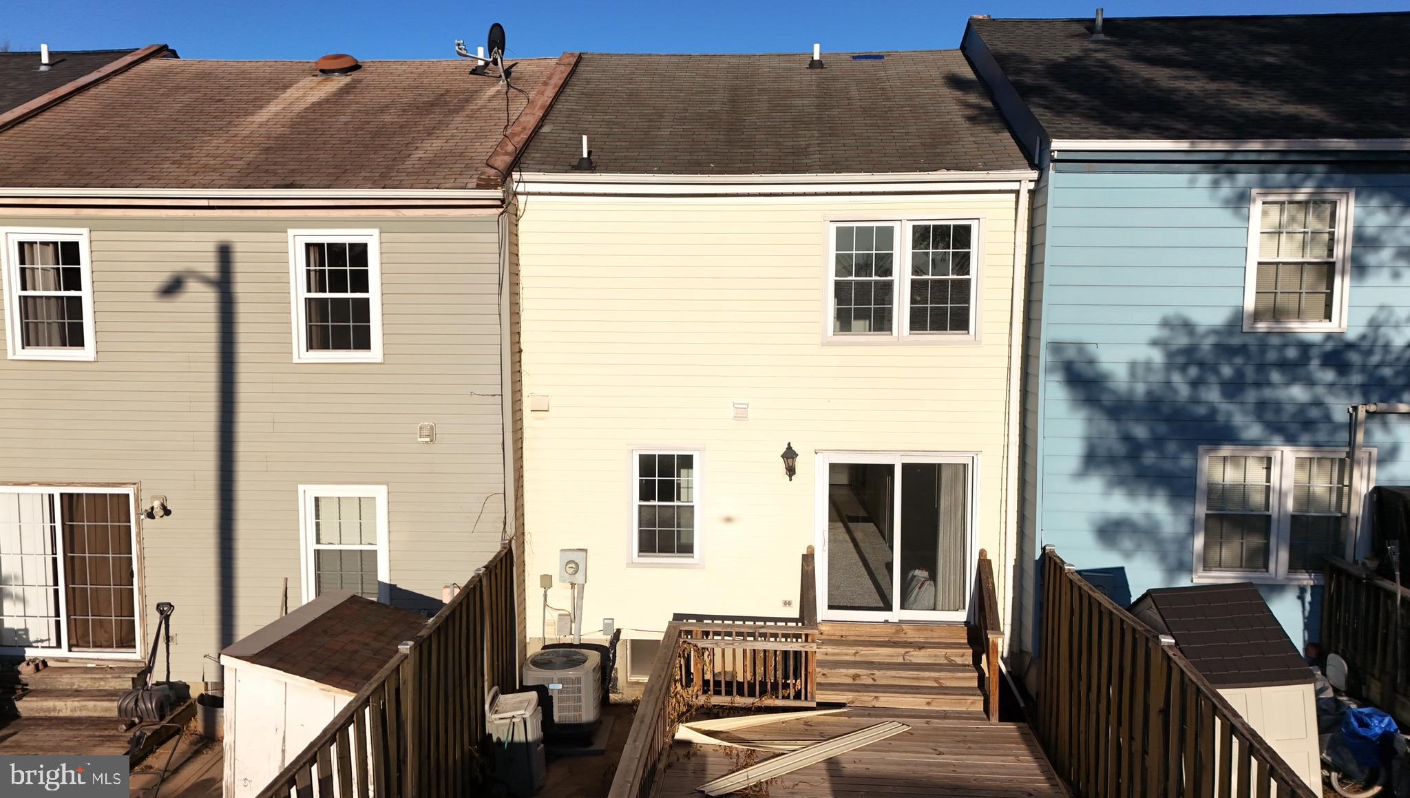 BRISTOE STATION - Residential