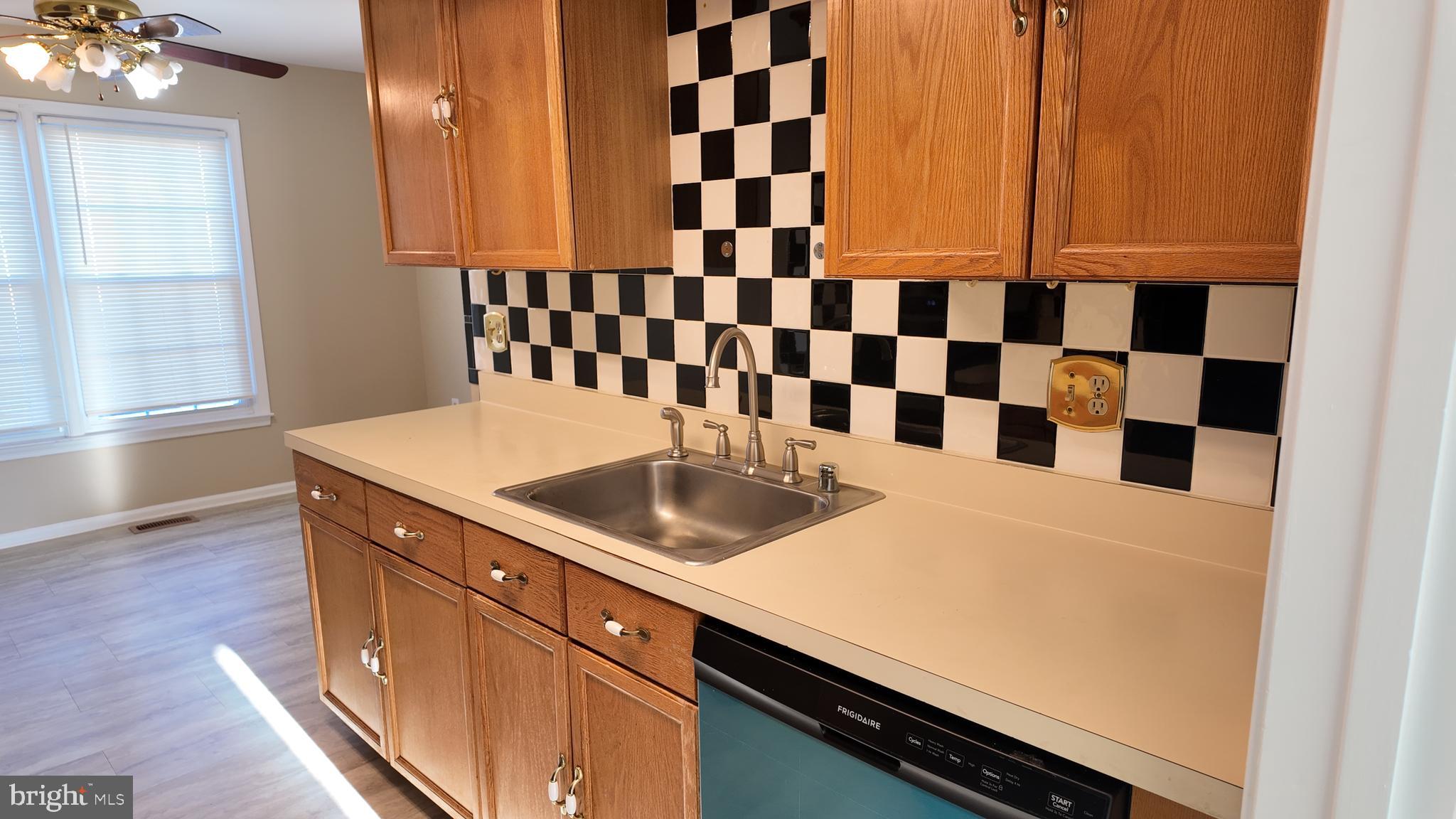 BRISTOE STATION - Residential