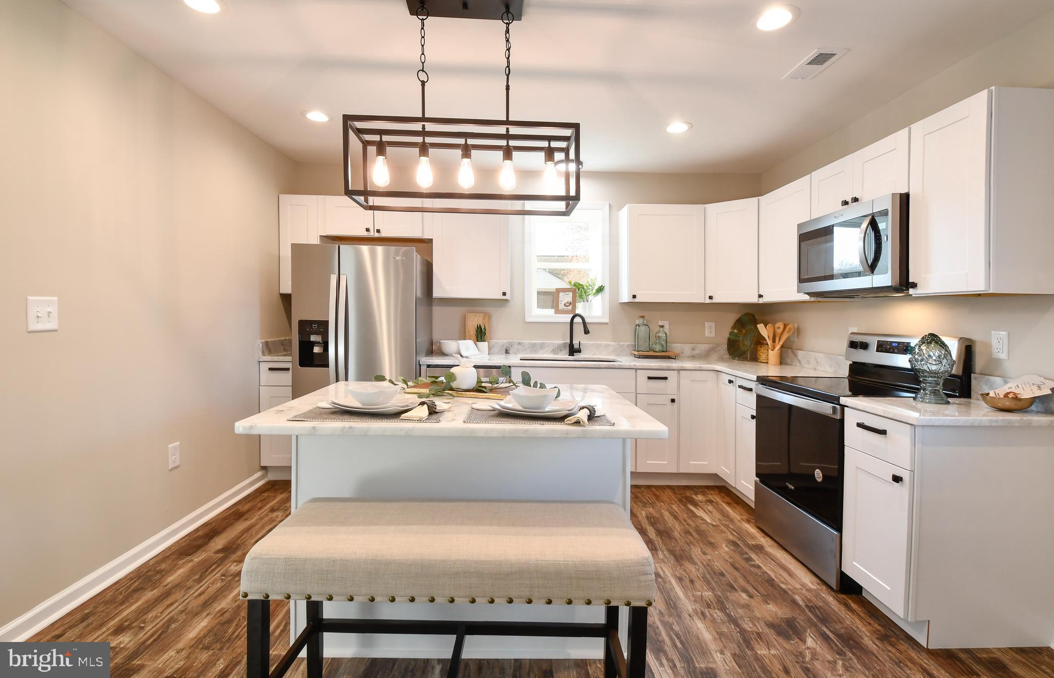 UNIONVILLE - Residential Lease