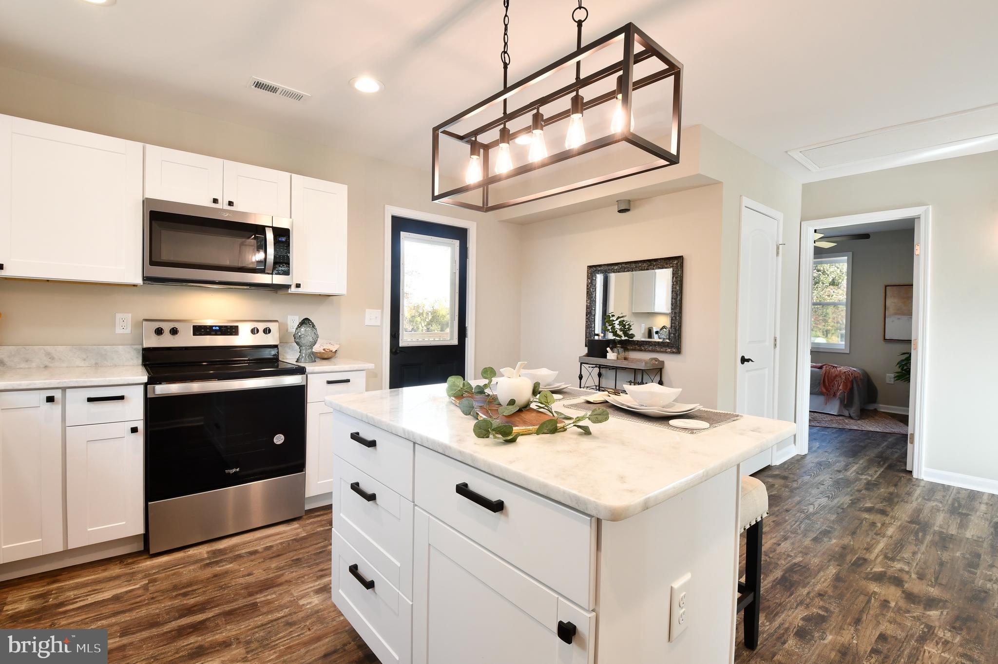 UNIONVILLE - Residential Lease