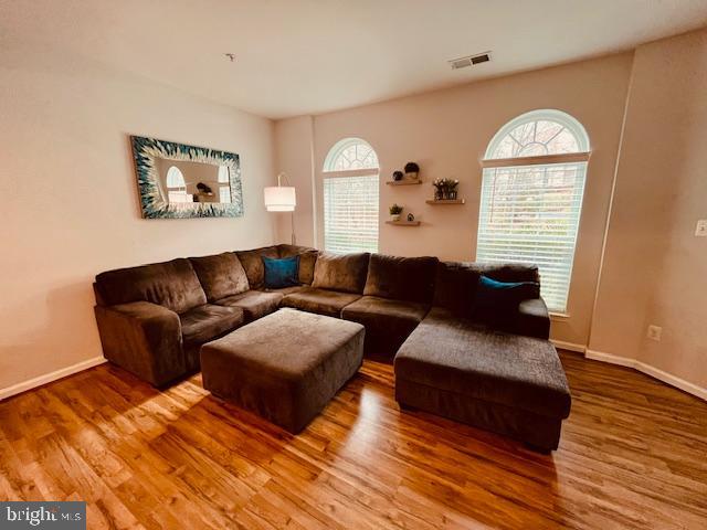 SOMERSET CROSSING - Residential Lease