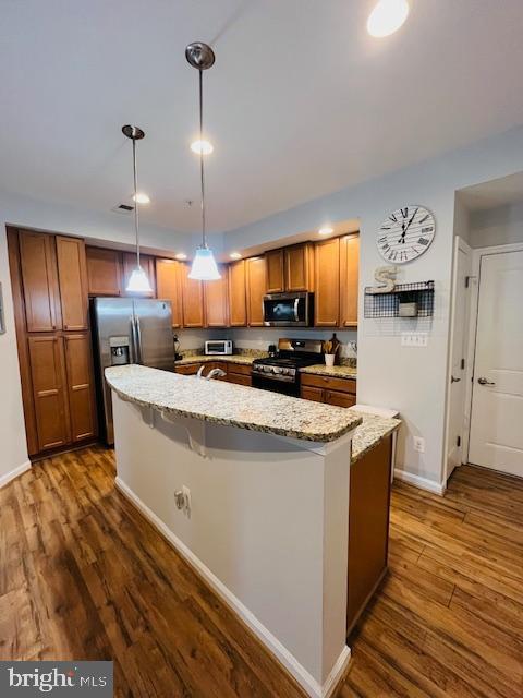 SOMERSET CROSSING - Residential Lease