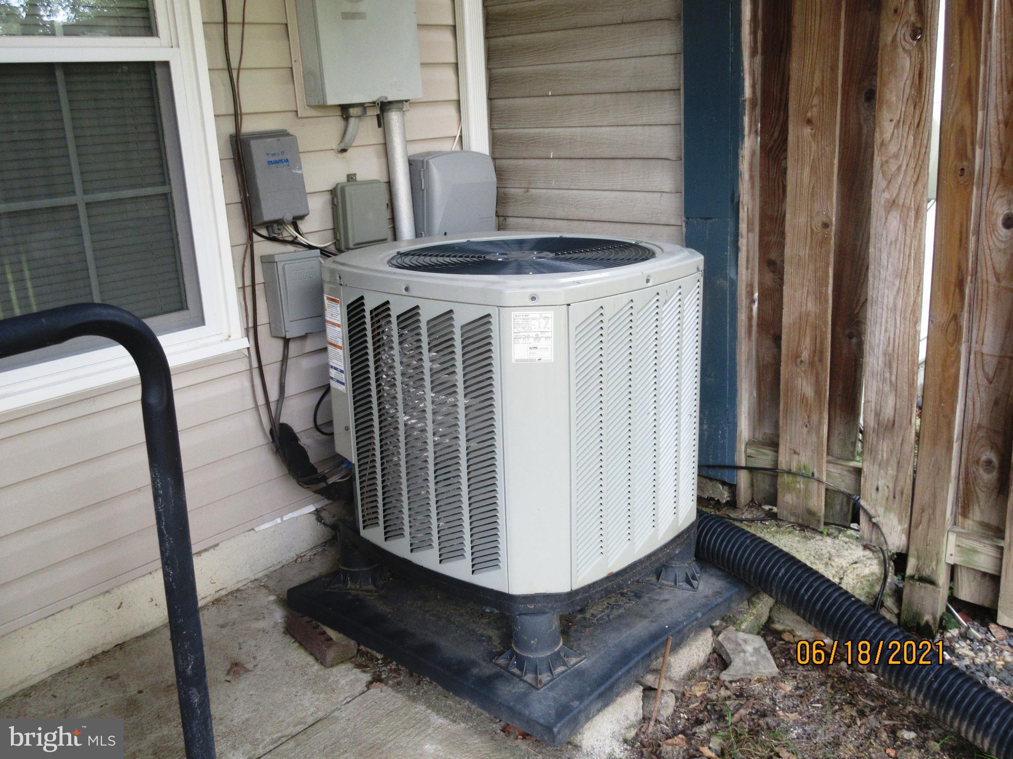 LAKE RIDGE - ANTIETAM - Residential