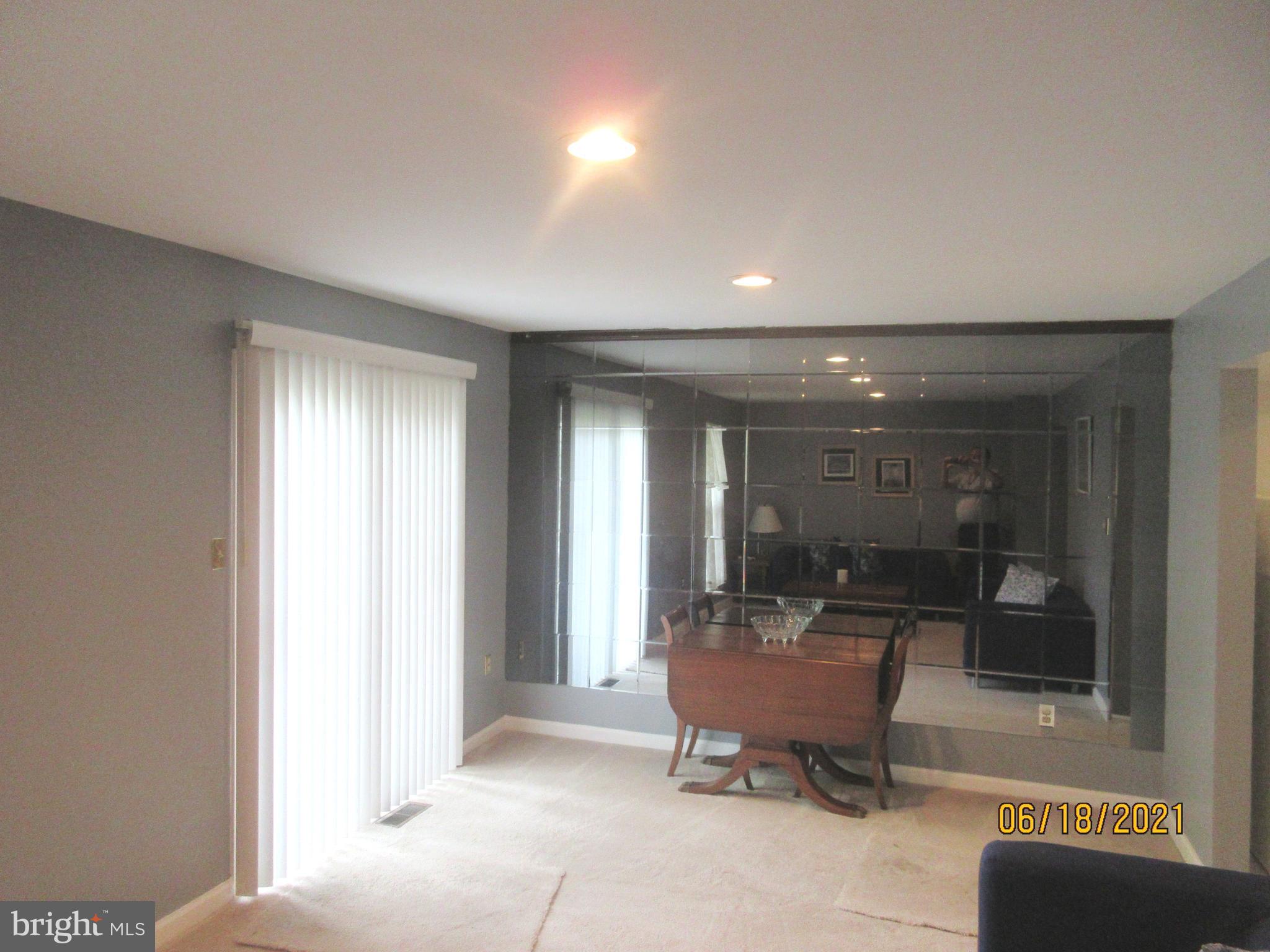 LAKE RIDGE - ANTIETAM - Residential